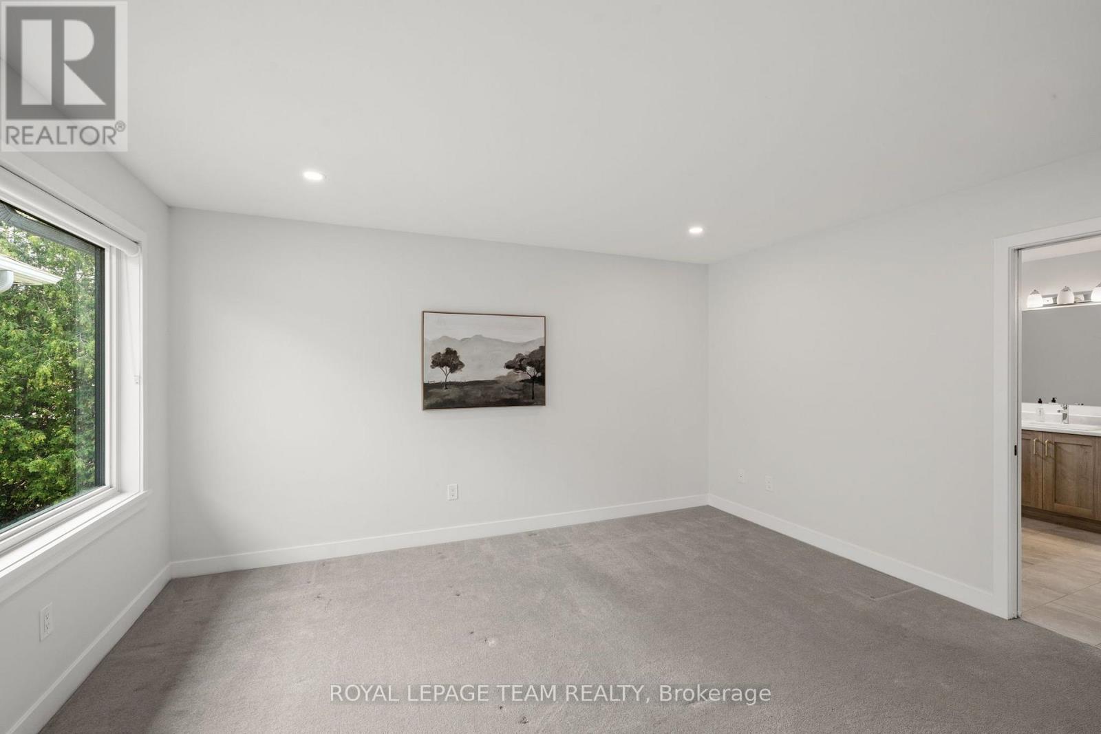 53 Mac Beattie Drive, Arnprior, ON - Indoor Photo Showing Other Room
