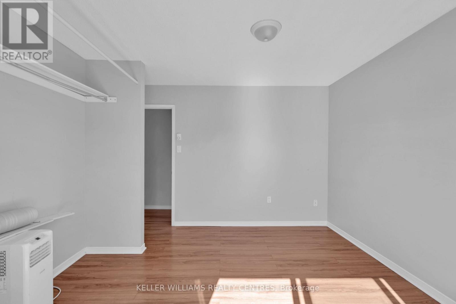 2 - 22 Meadow Lane, Barrie, ON - Indoor Photo Showing Other Room
