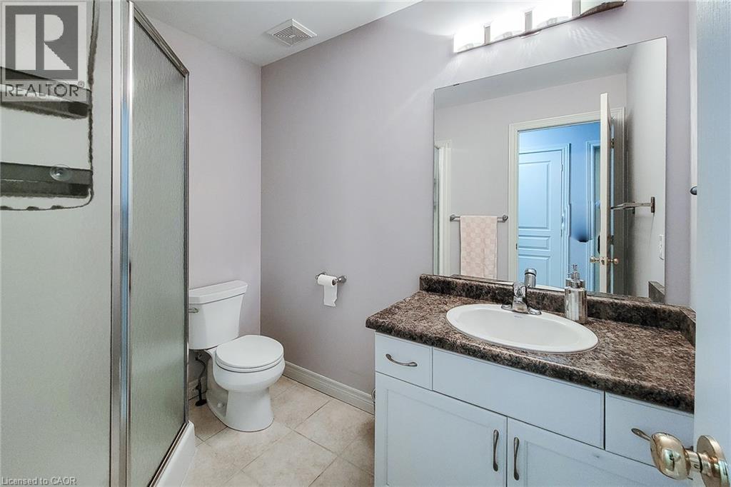 26 Magnificent Way, Binbrook, ON - Indoor Photo Showing Bathroom
