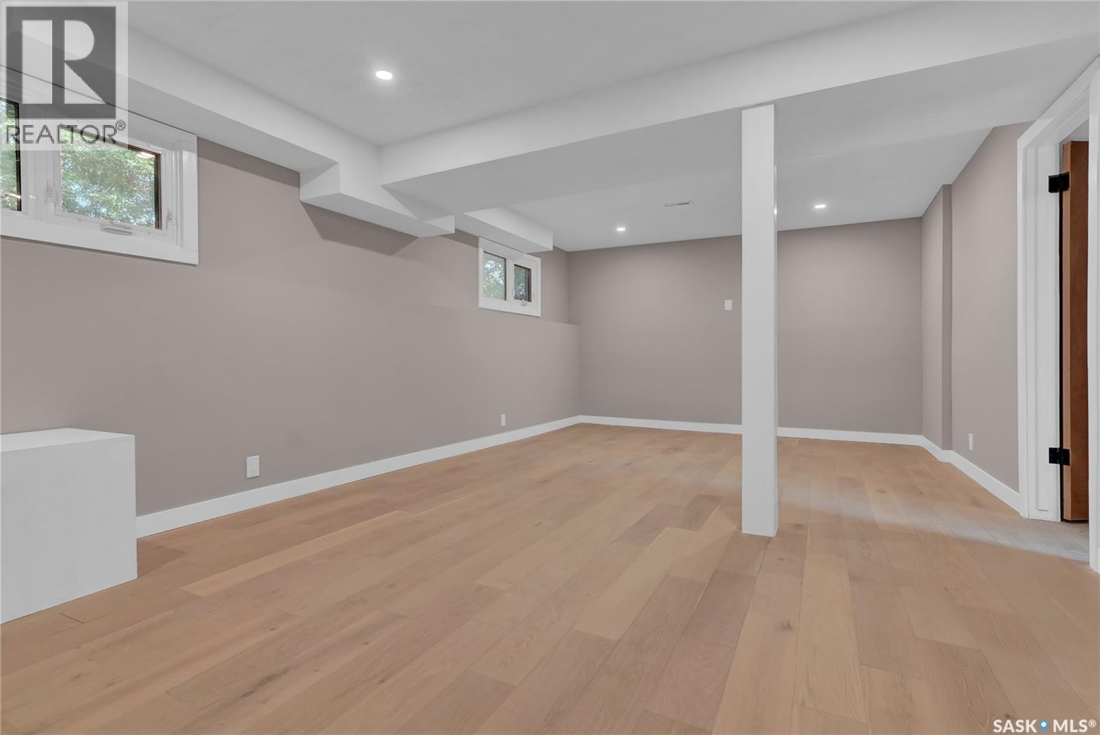 1426 Southam Street, Regina, SK - Indoor