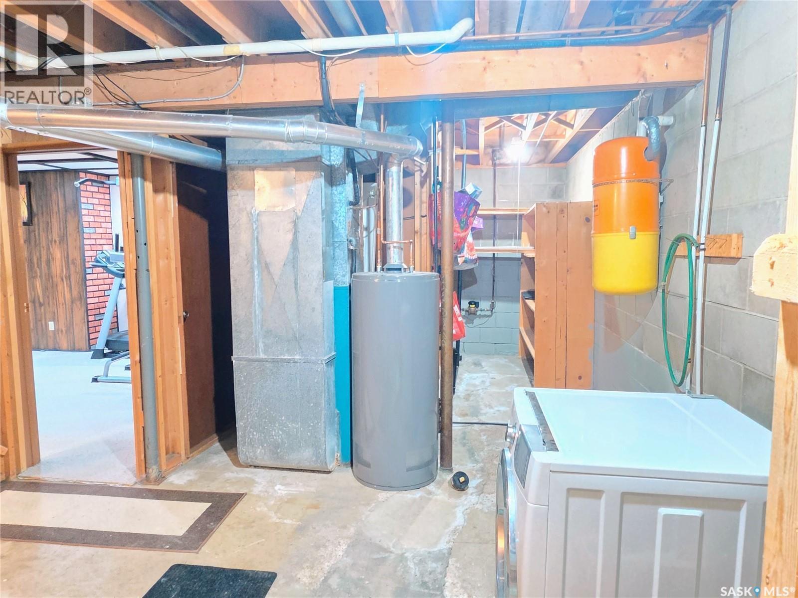 508 Mayer Street, Bruno, SK - Indoor Photo Showing Basement