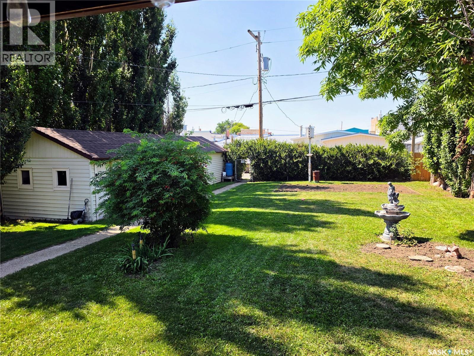 508 Mayer Street, Bruno, SK - Outdoor