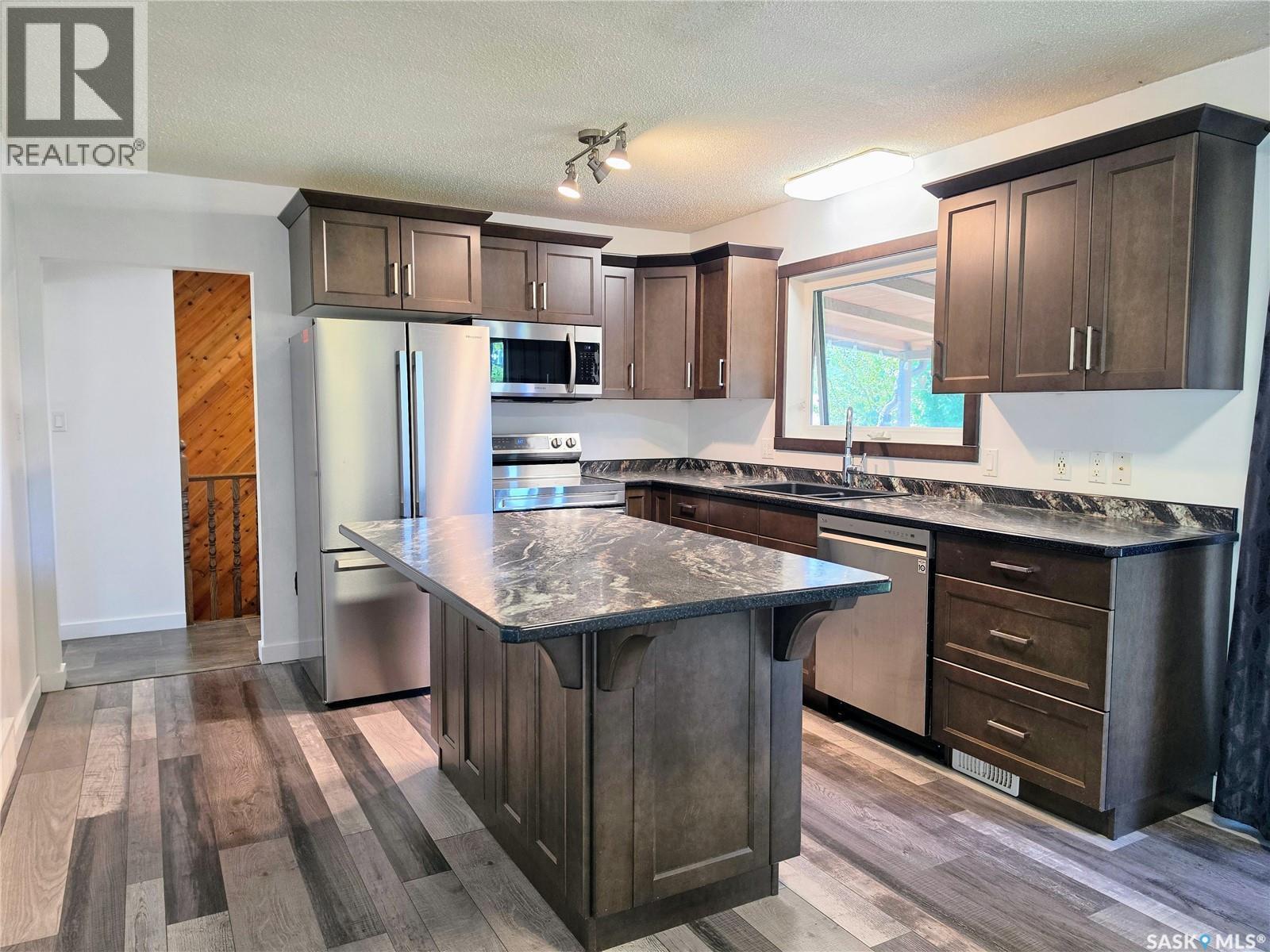 508 Mayer Street, Bruno, SK - Indoor Photo Showing Kitchen