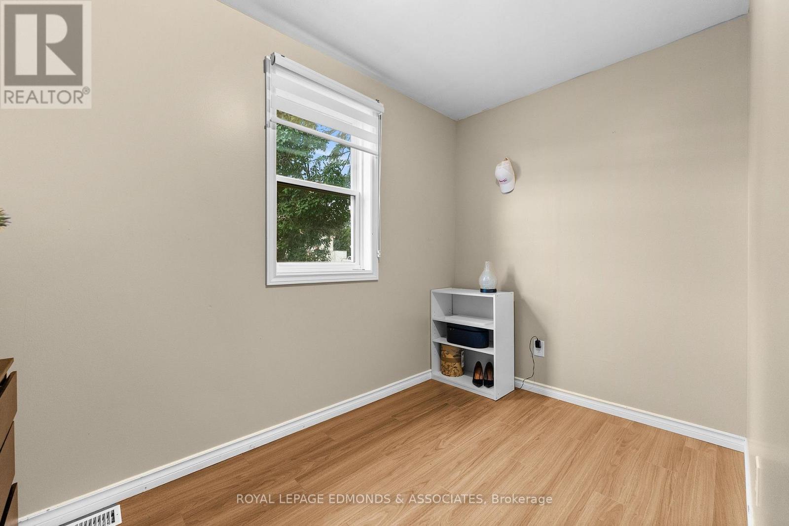 311 Julien Street, Pembroke, ON - Indoor Photo Showing Other Room