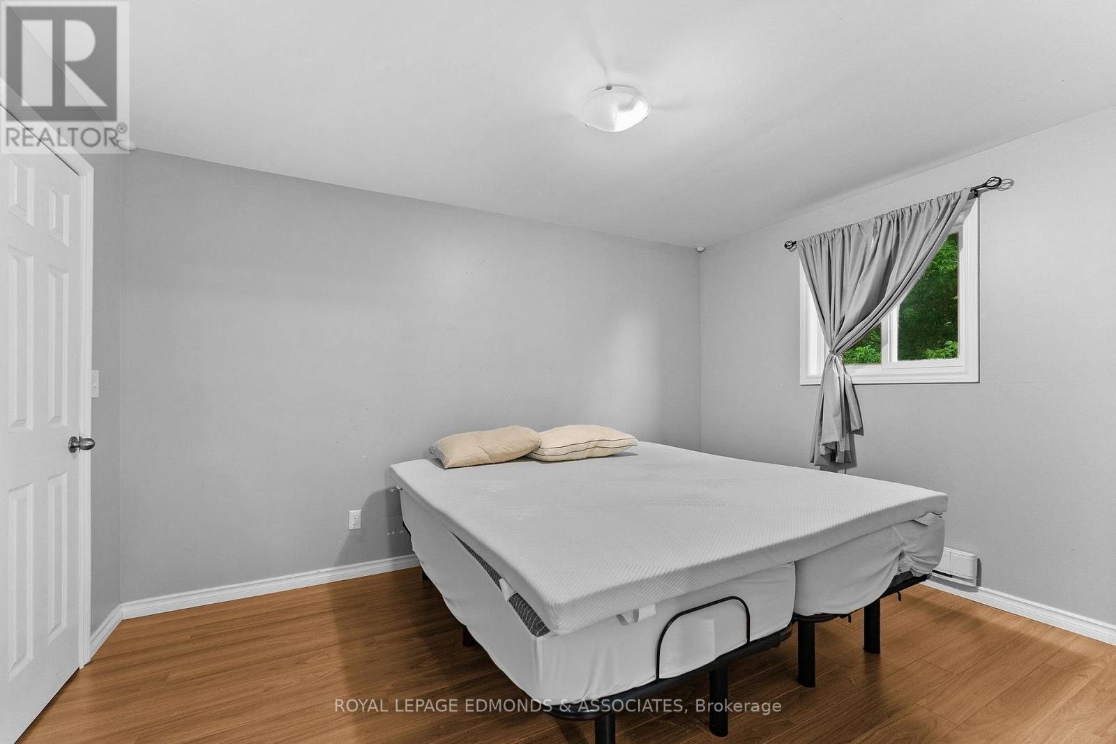311 Julien Street, Pembroke, ON - Indoor Photo Showing Bedroom