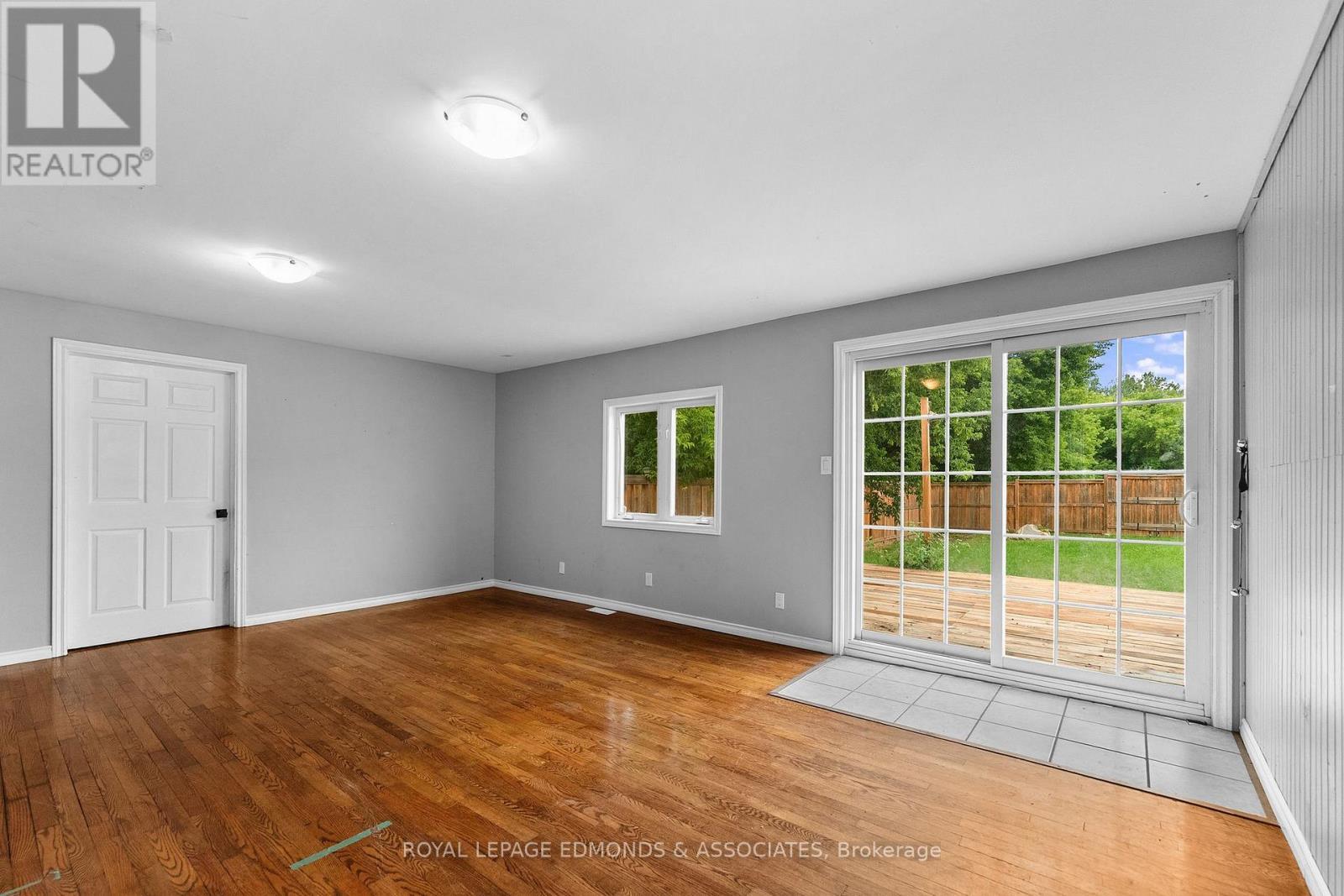 311 Julien Street, Pembroke, ON - Indoor Photo Showing Other Room