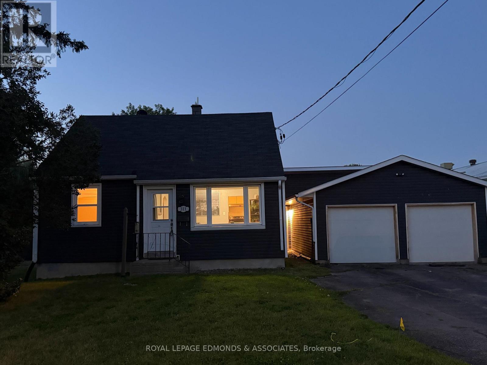 311 Julien Street, Pembroke, ON - Outdoor