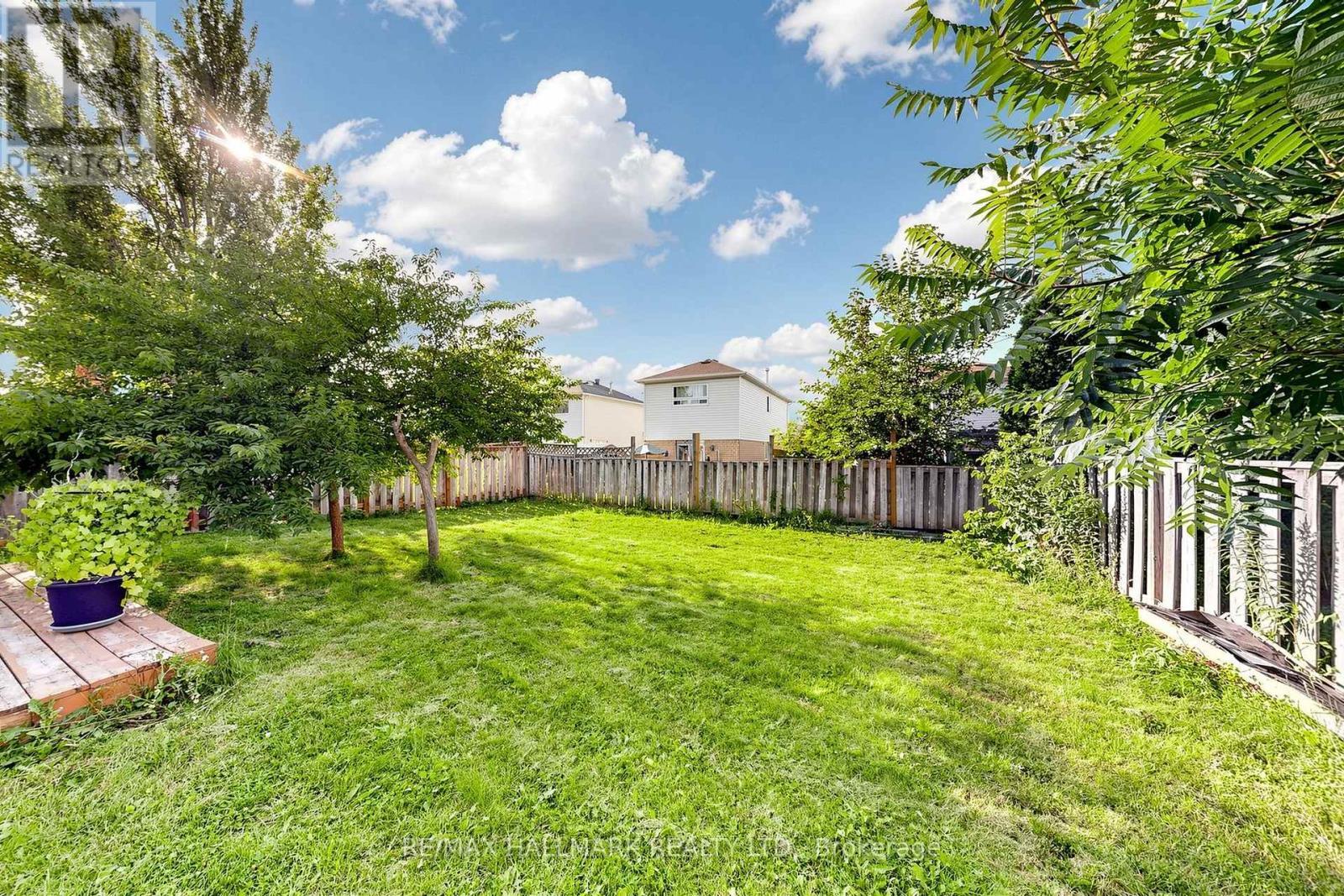 90 Barre Drive, Barrie, ON - Outdoor
