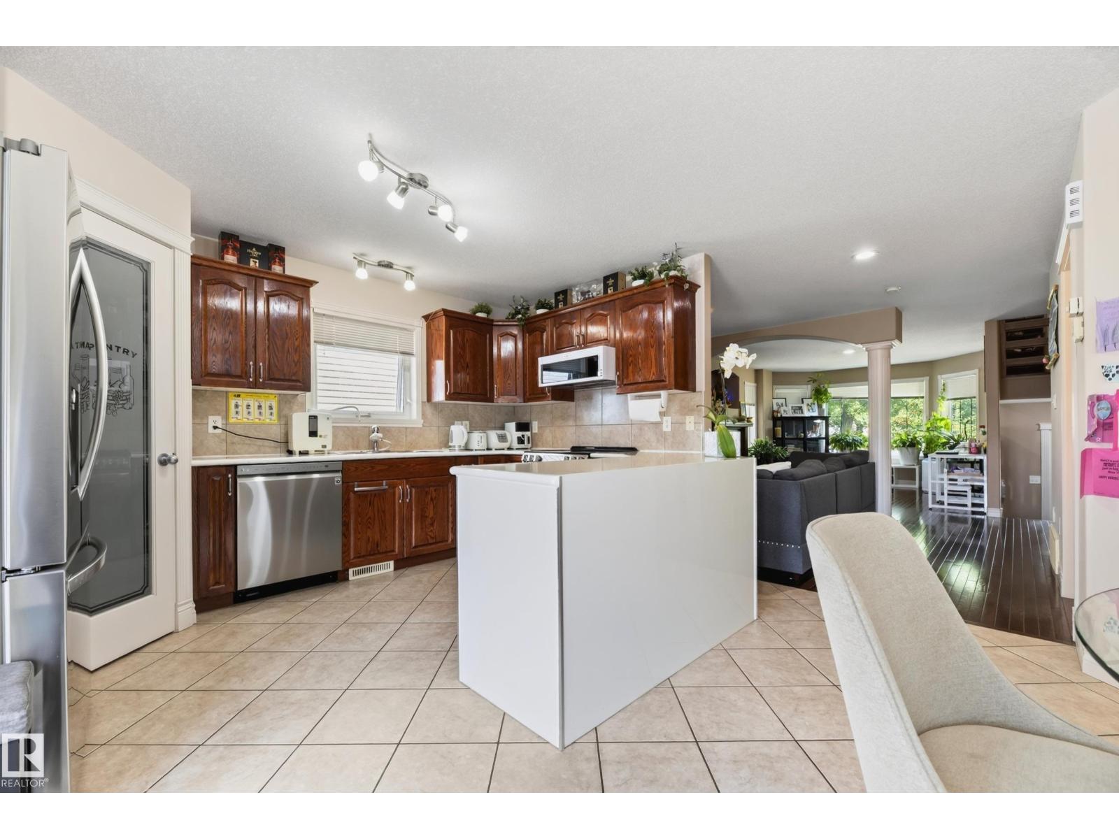 6514 106 St Nw, Edmonton, AB