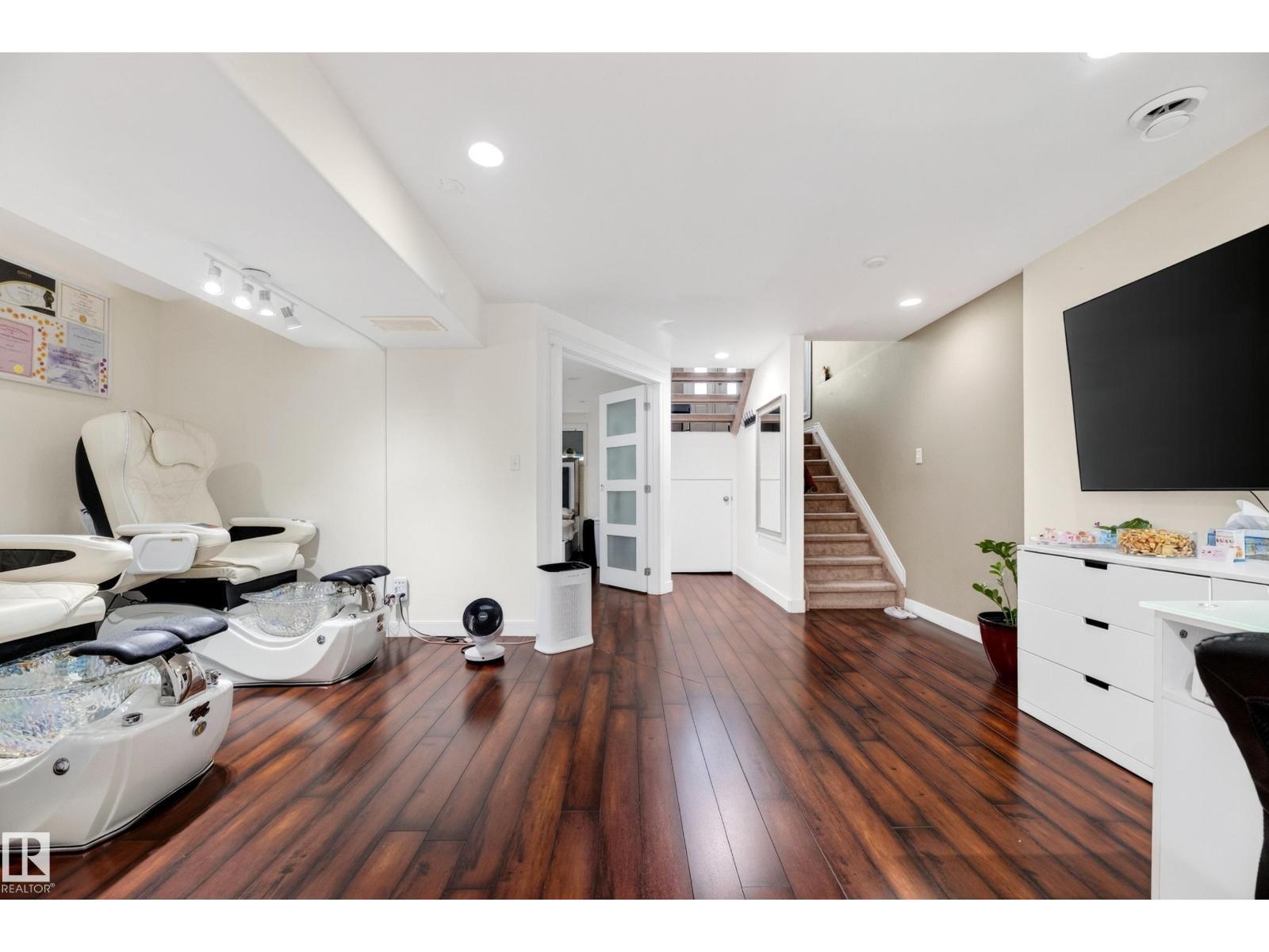 6514 106 St Nw, Edmonton, AB