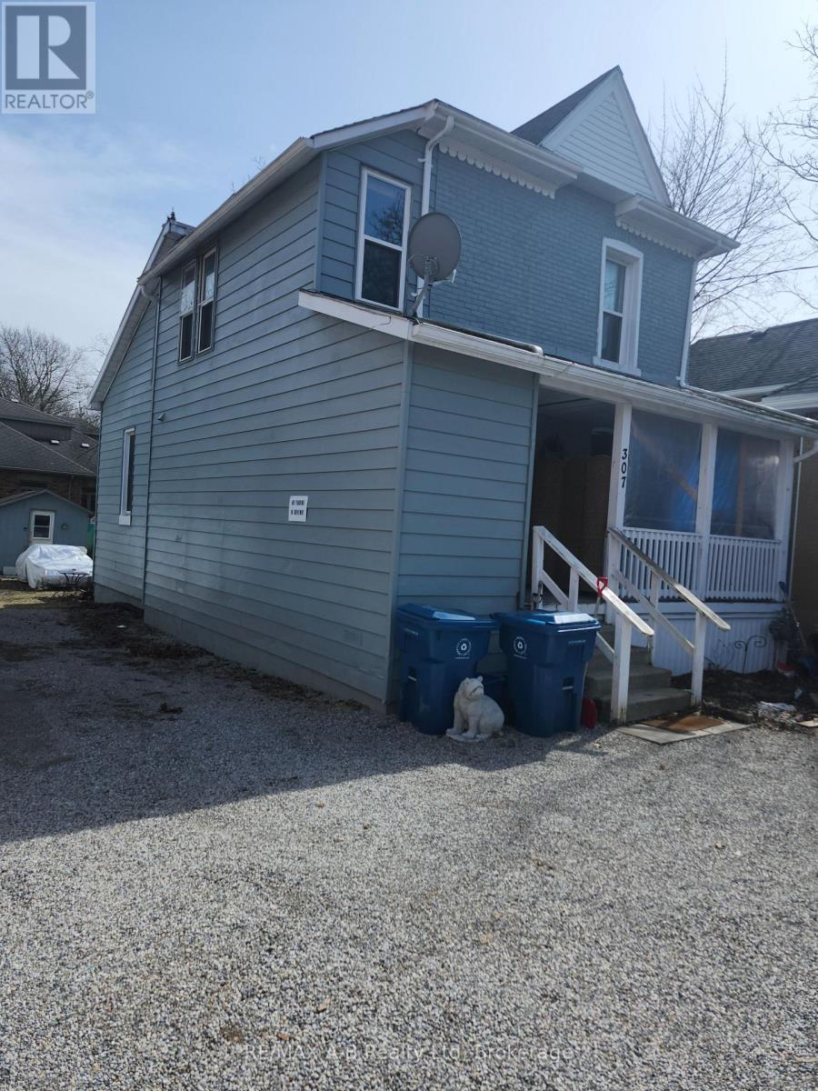 307 Erie Street, Stratford, ON - Outdoor