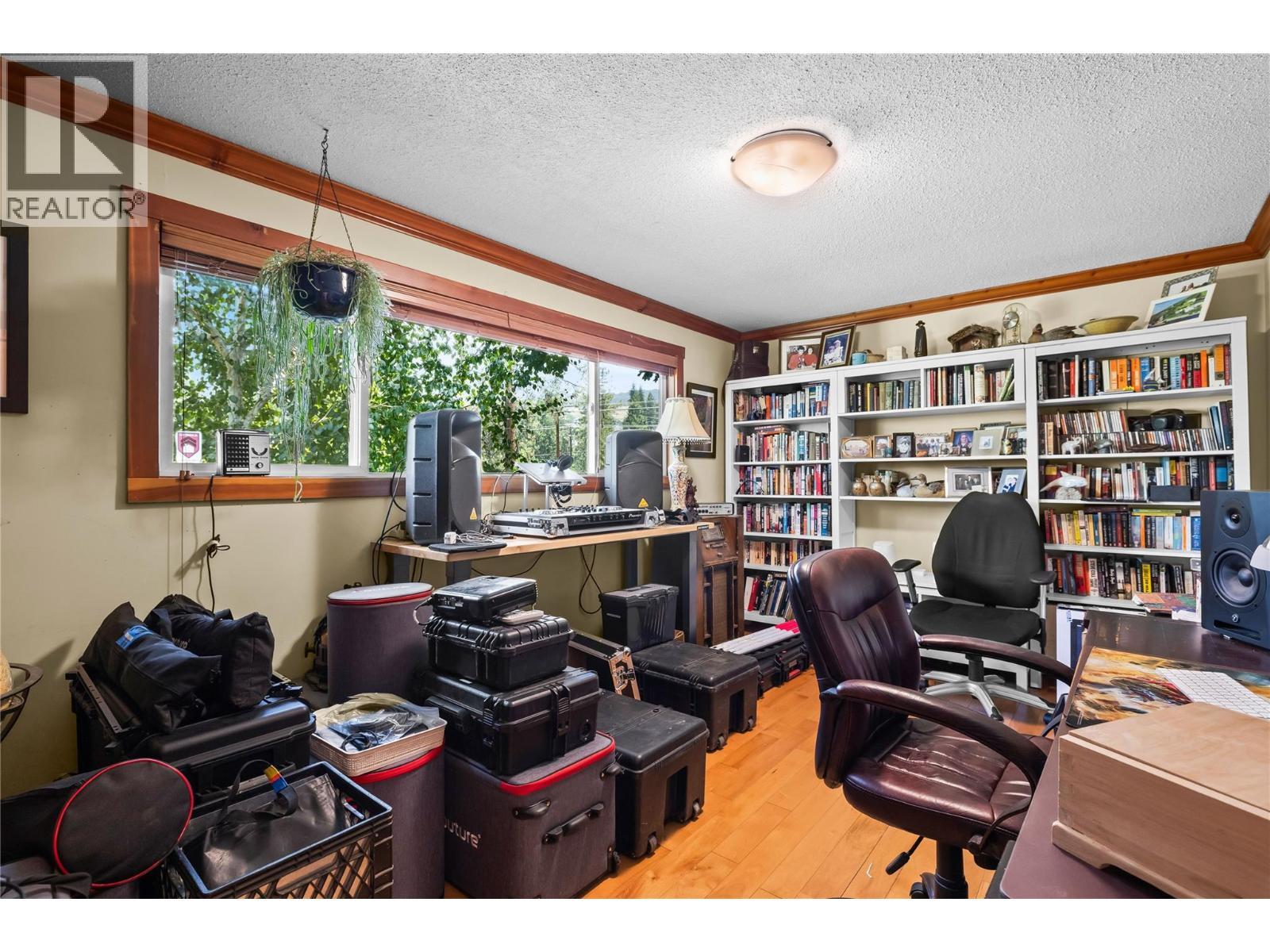 Second Bedroom (Main Floor) - 5054 Chute Lake Crescent, Kelowna, BC - Indoor Photo Showing Office