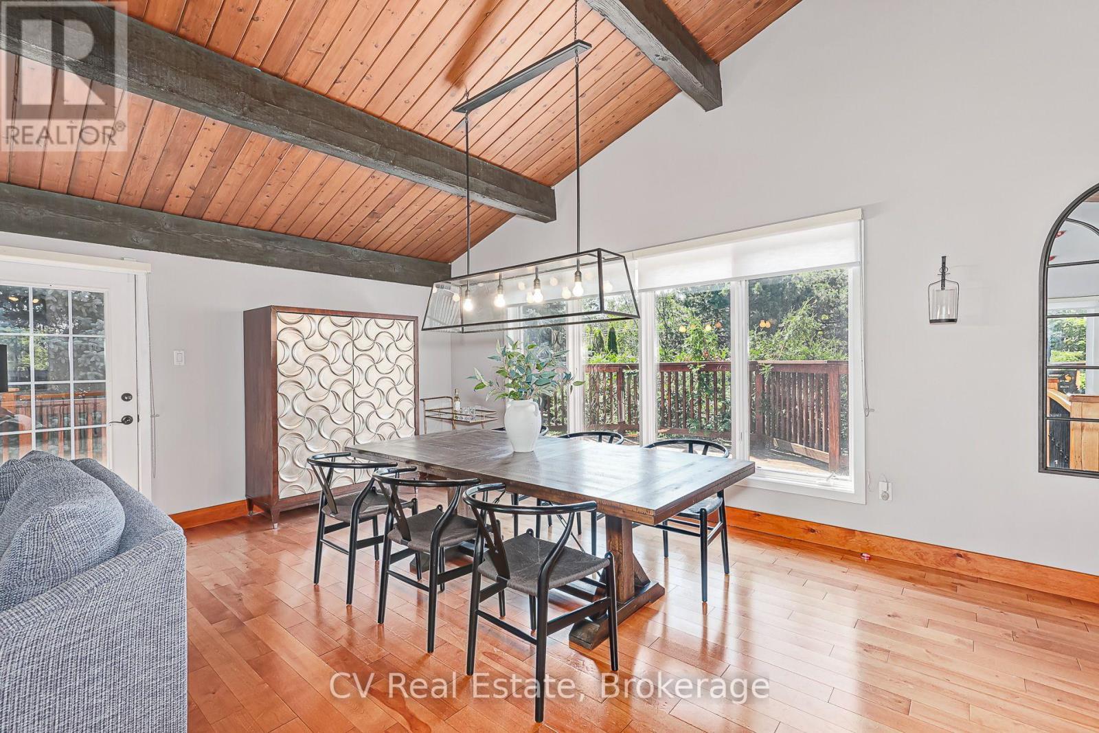 156 Chamonix Crescent, Blue Mountains, ON - Indoor Photo Showing Other Room