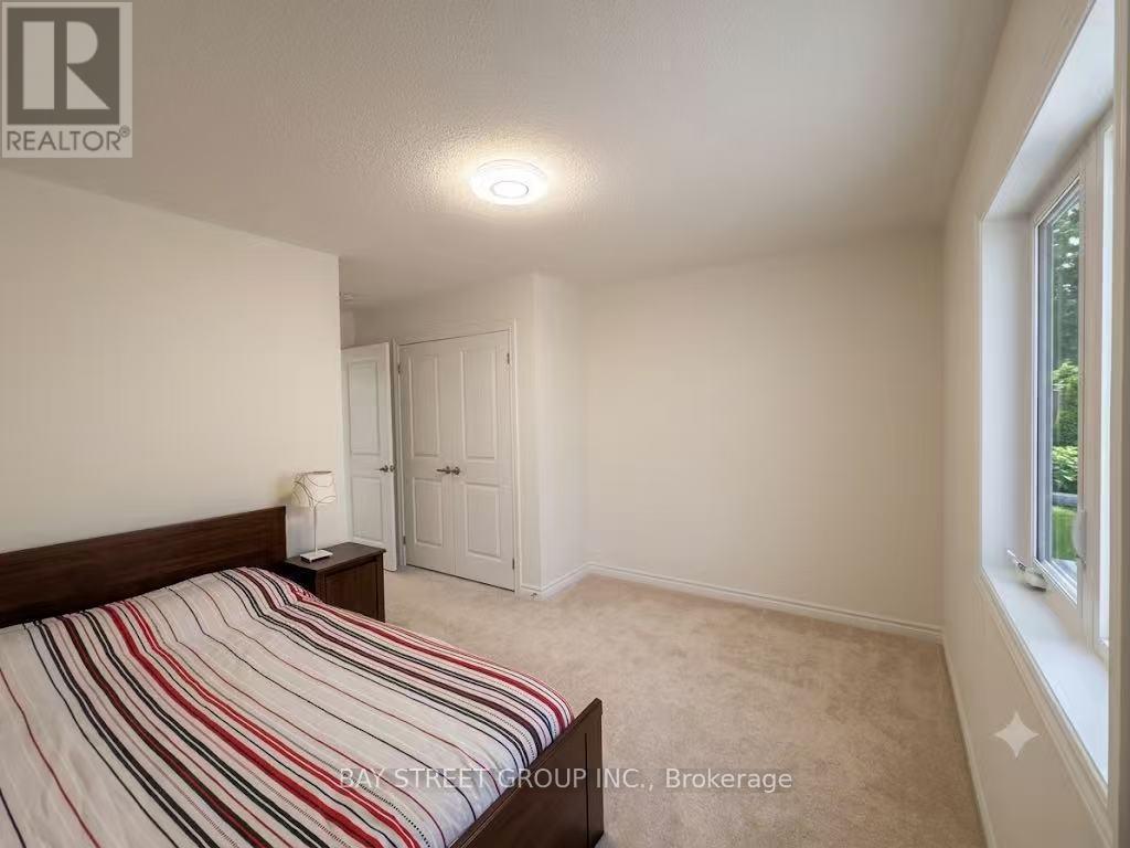BR4 - 27 Samuel Crescent, Springwater, ON - Indoor Photo Showing Bedroom