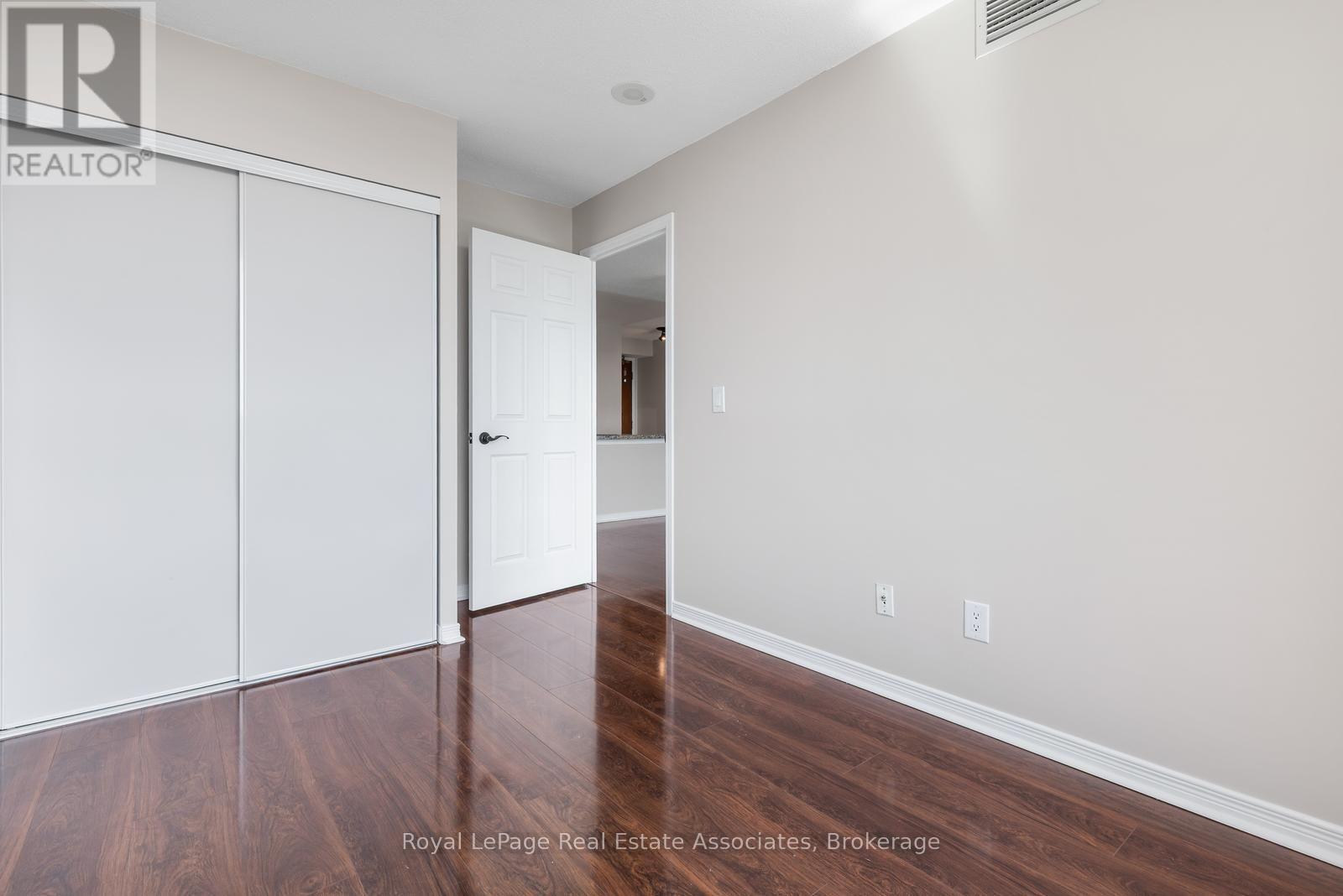 1707 - 4889 Kimbermount Avenue, Mississauga, ON - Indoor Photo Showing Other Room