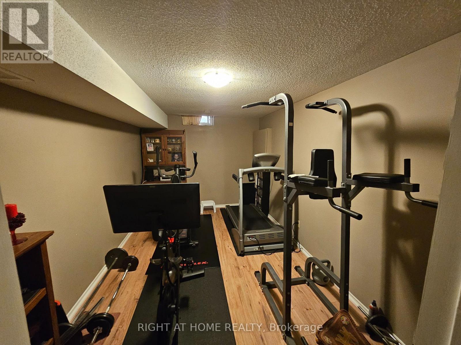 710 Ashprior Avenue, Mississauga, ON - Indoor Photo Showing Gym Room