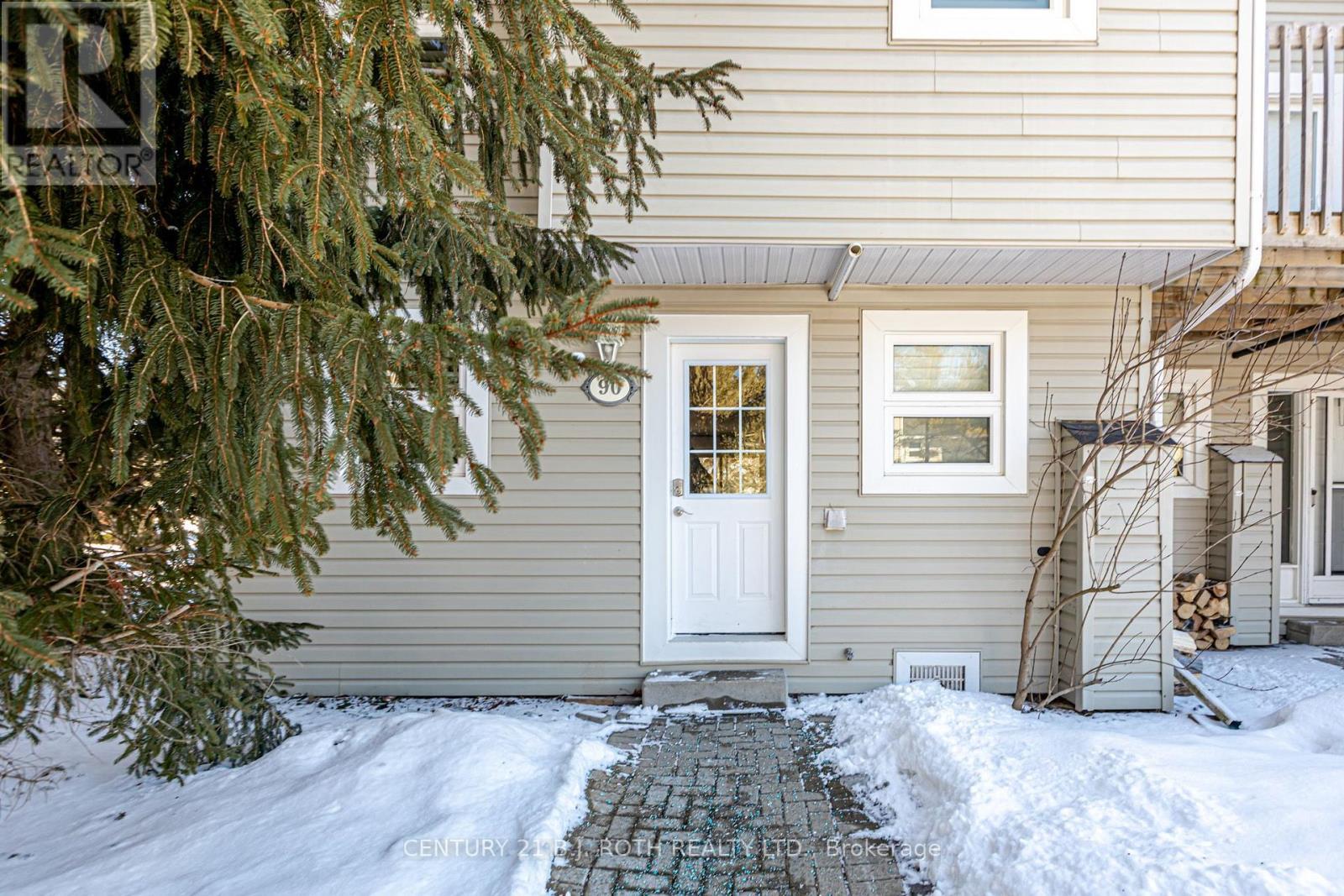 90 - 127 Alfred Street W, Blue Mountains, ON - Outdoor With Exterior