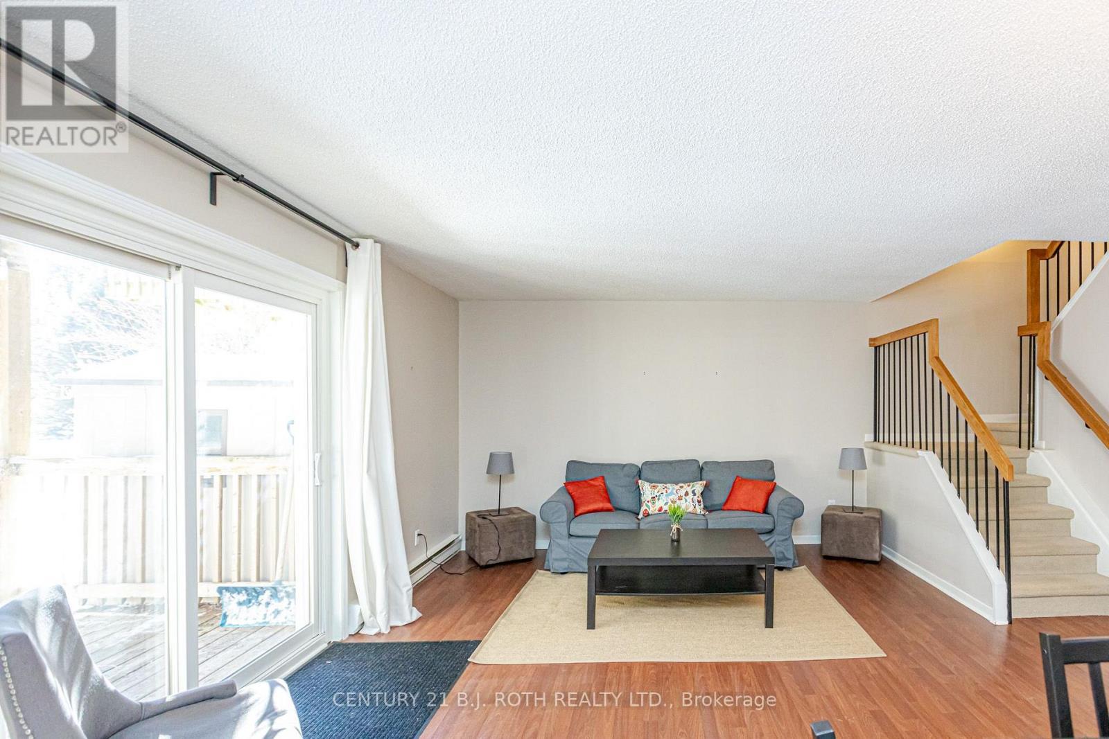 90 - 127 Alfred Street W, Blue Mountains, ON - Indoor