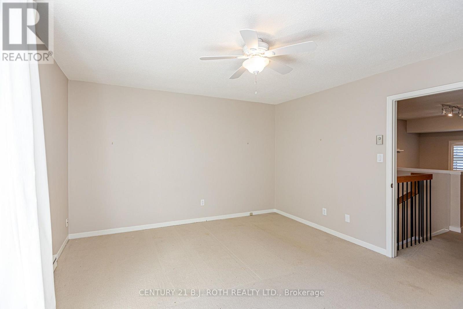 90 - 127 Alfred Street W, Blue Mountains, ON - Indoor Photo Showing Other Room