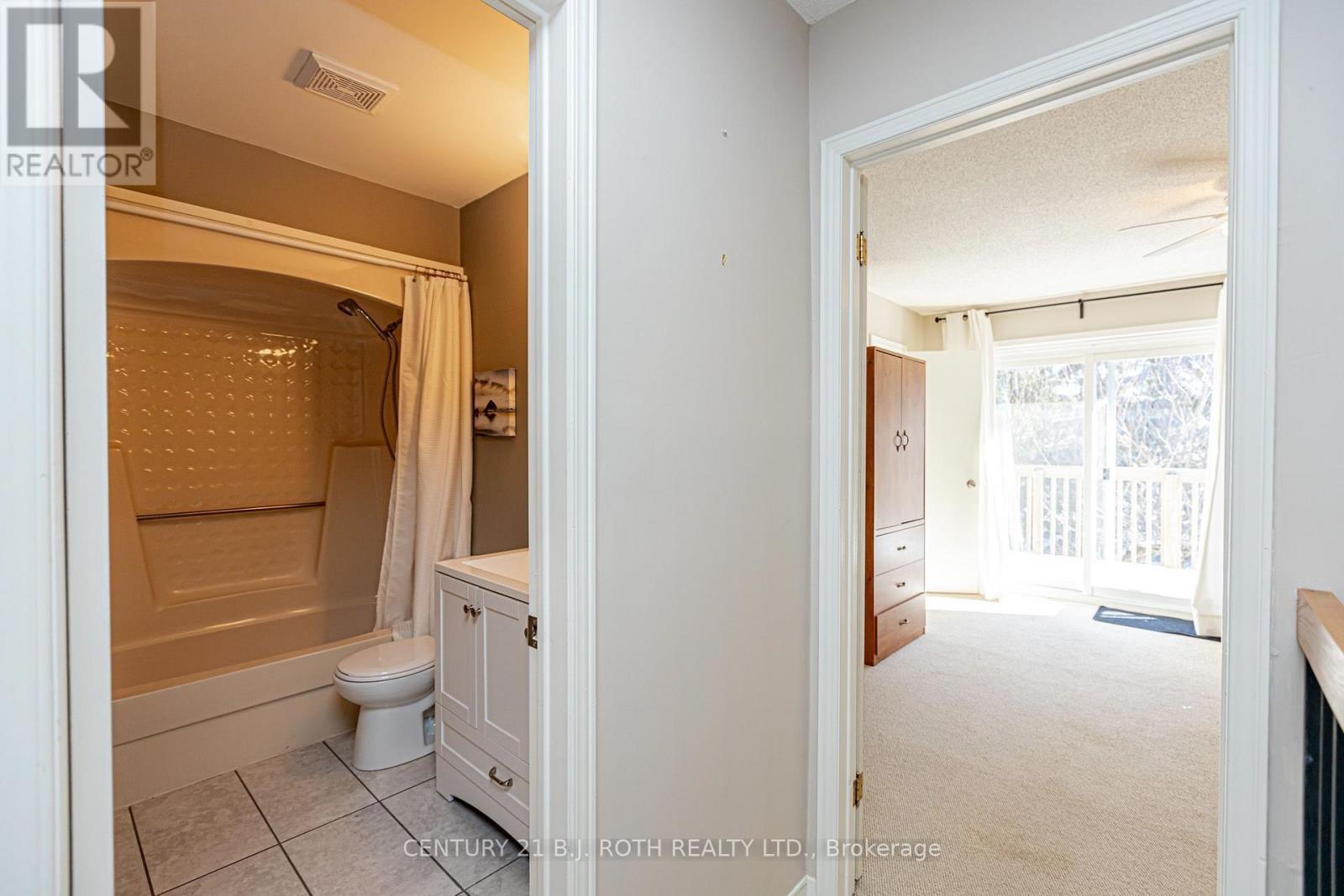 90 - 127 Alfred Street W, Blue Mountains, ON - Indoor Photo Showing Bathroom