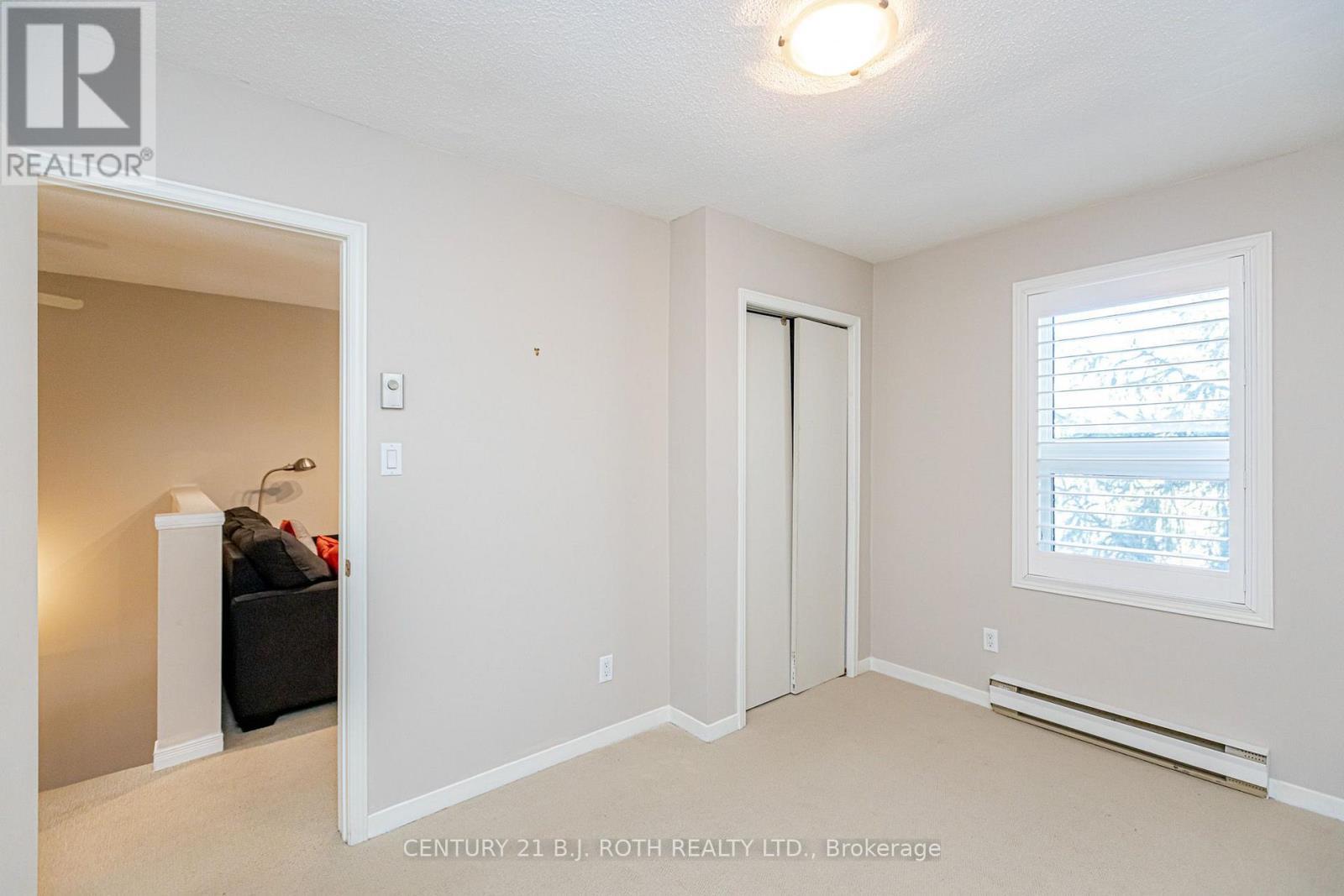 90 - 127 Alfred Street W, Blue Mountains, ON - Indoor Photo Showing Other Room