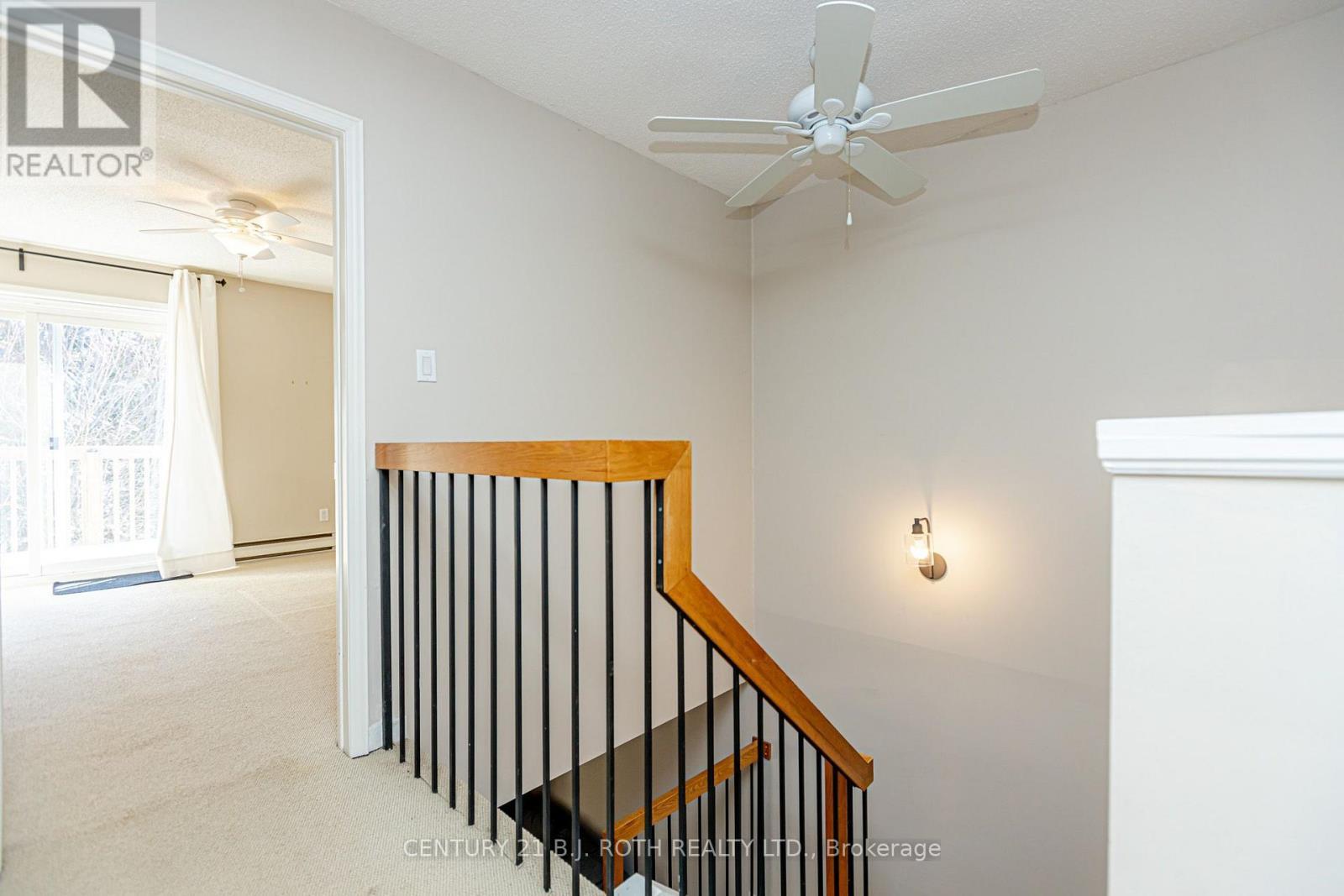 90 - 127 Alfred Street W, Blue Mountains, ON - Indoor Photo Showing Other Room