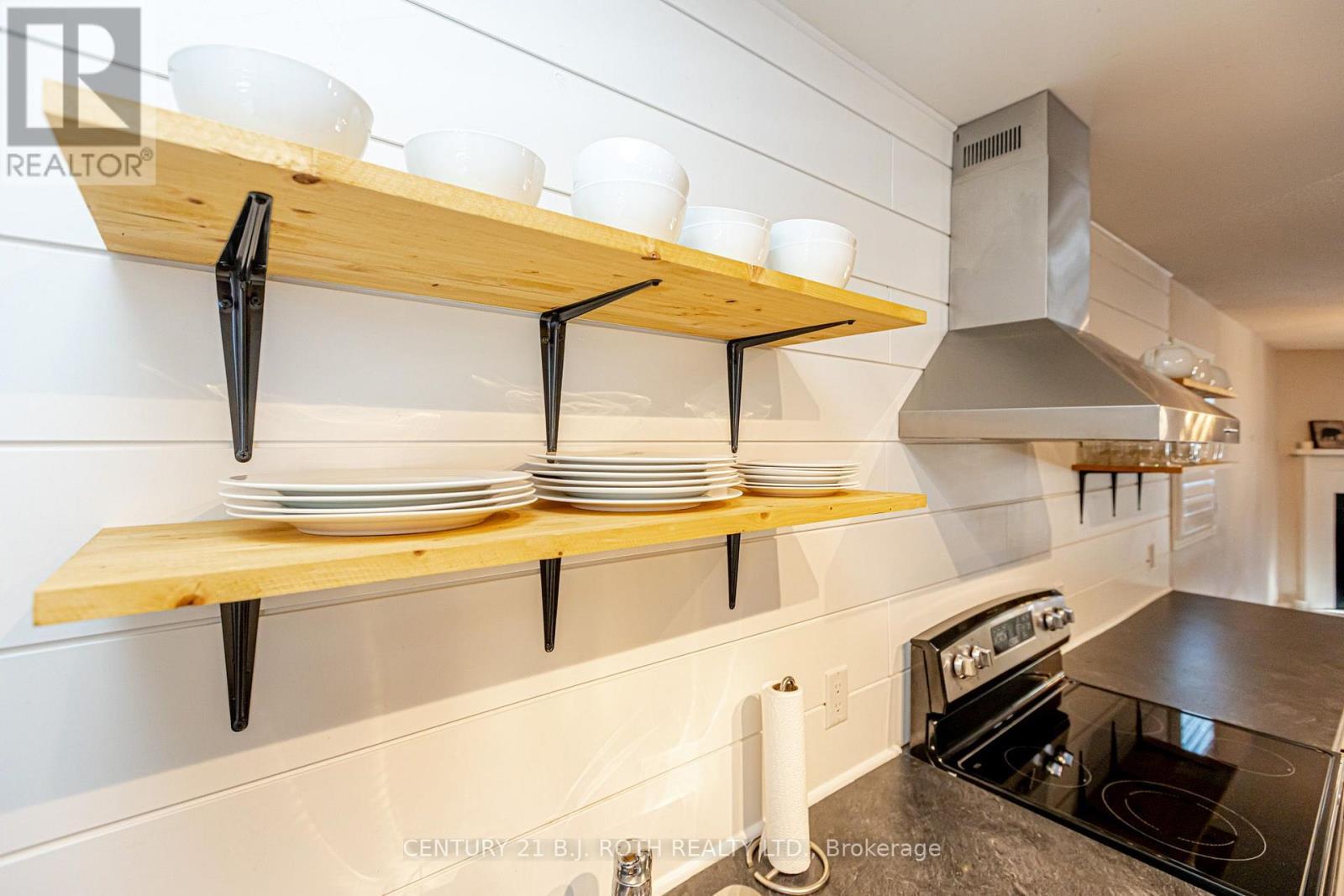 90 - 127 Alfred Street W, Blue Mountains, ON - Indoor