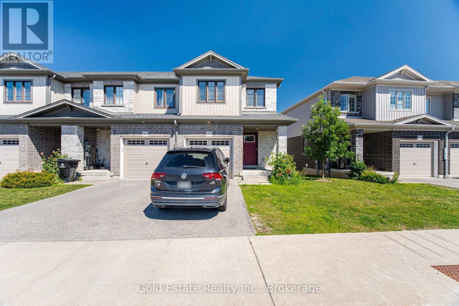 85 - 135 Hardcastle Drive, Cambridge, ON - Outdoor With Facade