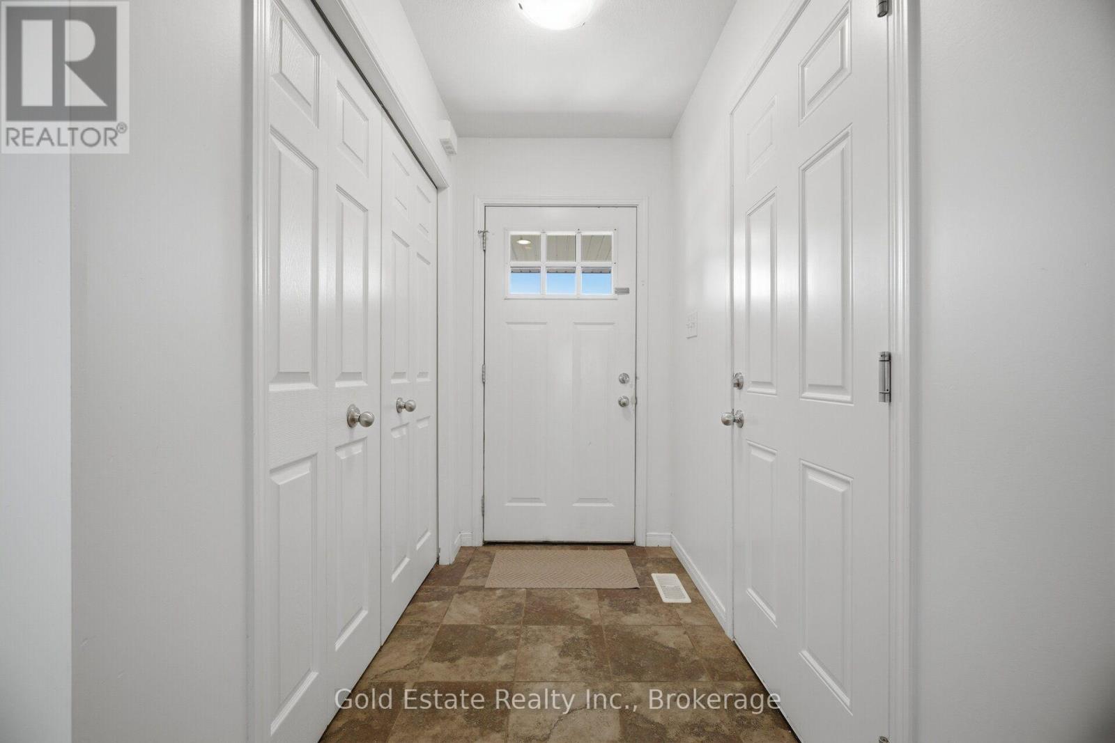 85 - 135 Hardcastle Drive, Cambridge, ON - Indoor Photo Showing Other Room