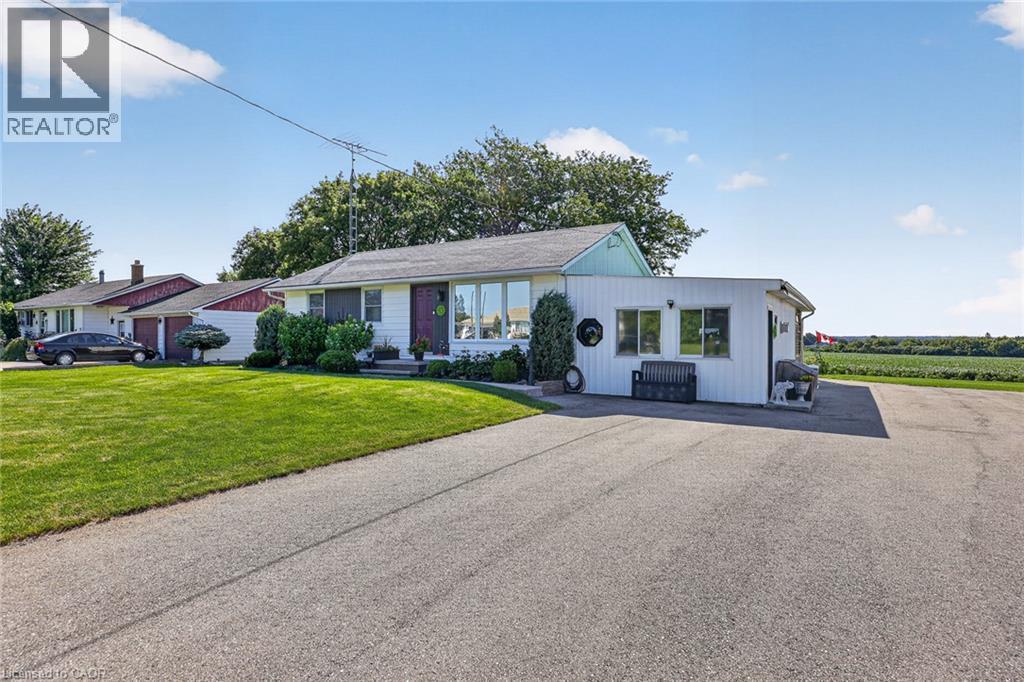 Front house - 184726 Cornell Road, Tillsonburg, ON - Outdoor