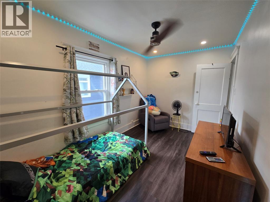 141 Richard Street, Sarnia, ON - Indoor