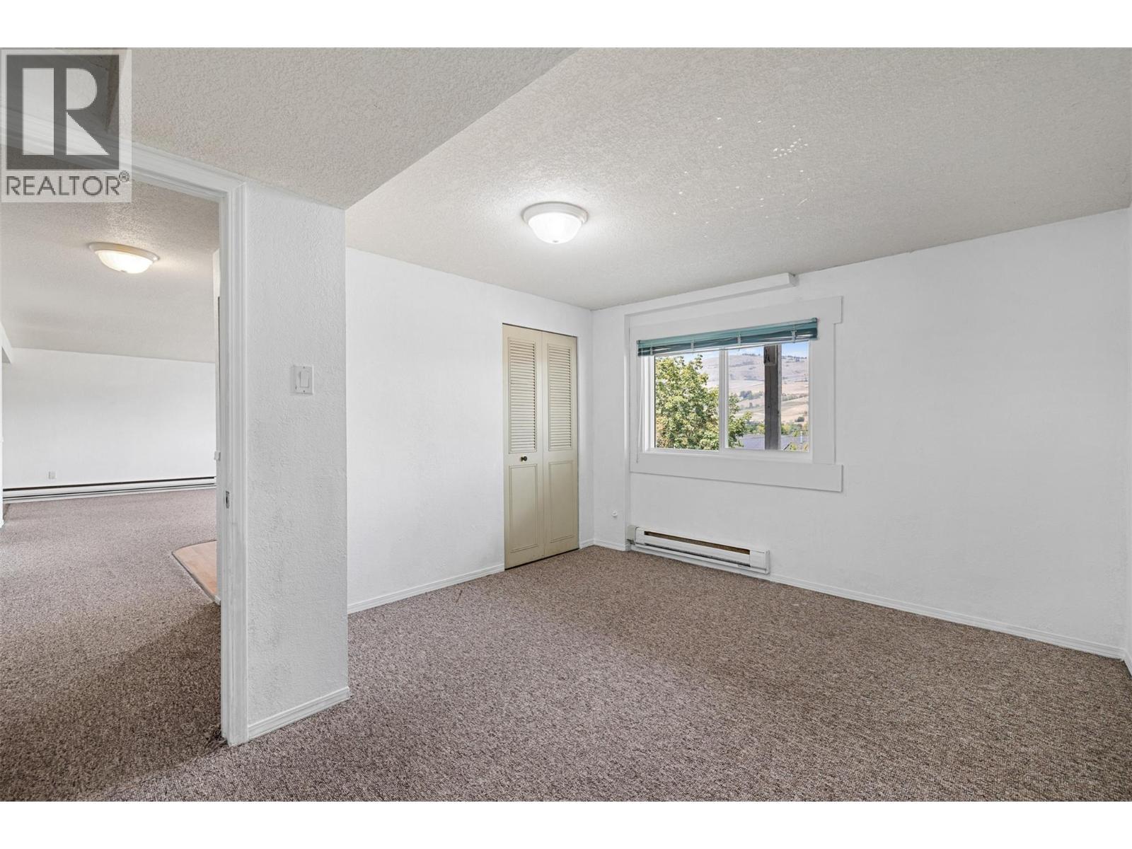 3805 22 Avenue, Vernon, BC - Indoor Photo Showing Other Room
