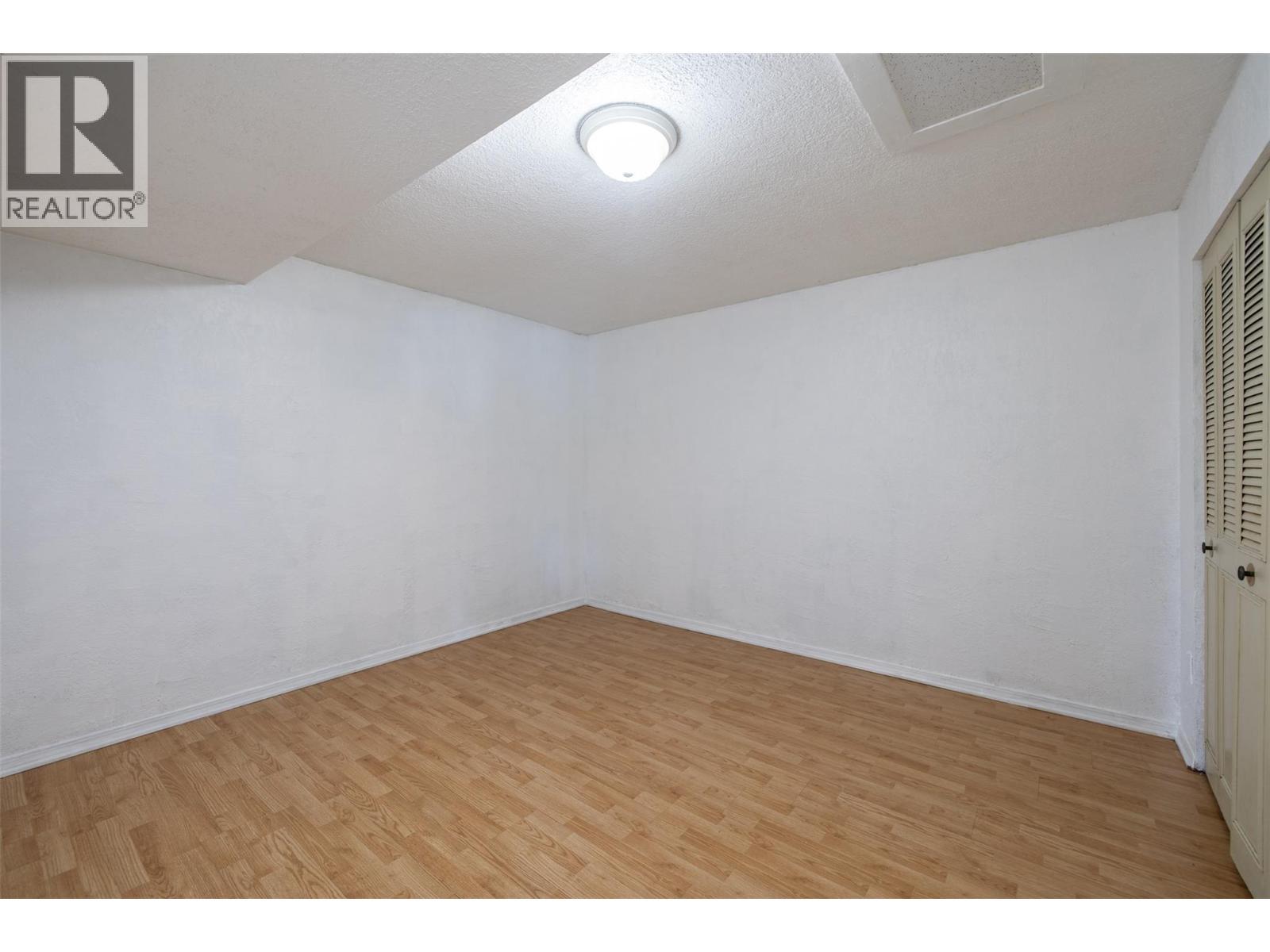 3805 22 Avenue, Vernon, BC - Indoor Photo Showing Other Room