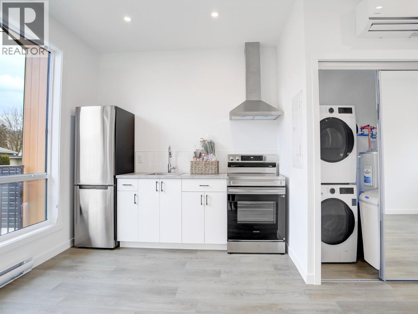 8900 Jim Bailey Road Unit# 2A, Kelowna, BC