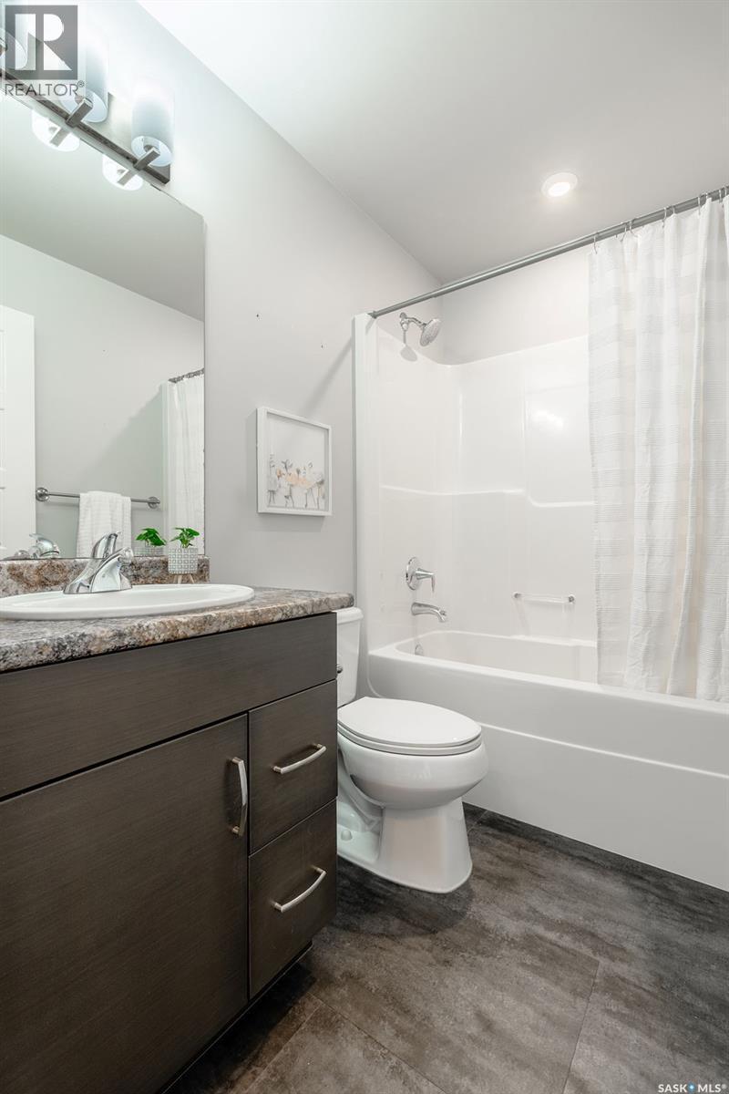 113 Beaudry Crescent, Martensville, SK - Indoor Photo Showing Bathroom
