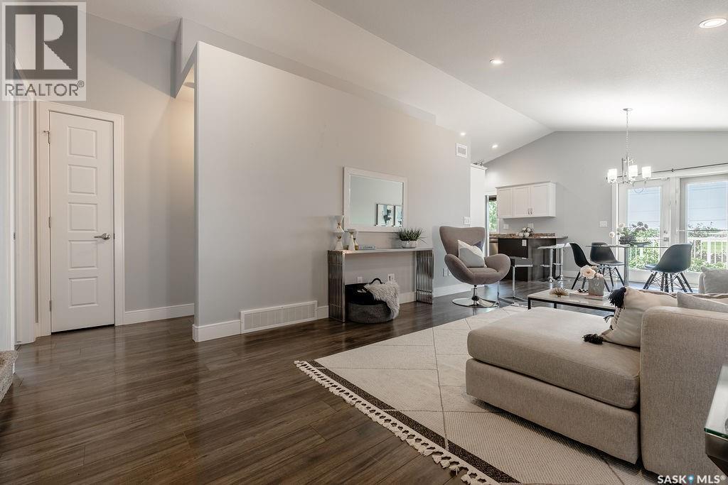 113 Beaudry Crescent, Martensville, SK - Indoor Photo Showing Living Room