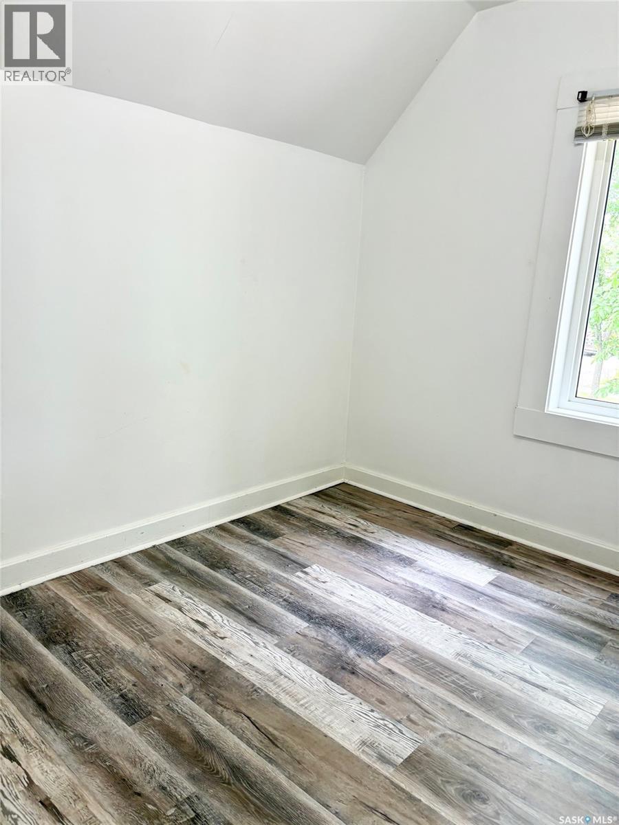 67 Assiniboia Avenue, Yorkton, SK - Indoor Photo Showing Other Room