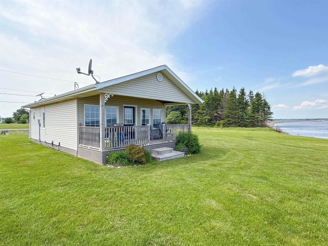 11 Bay View Lane, Launching, PE - Outdoor