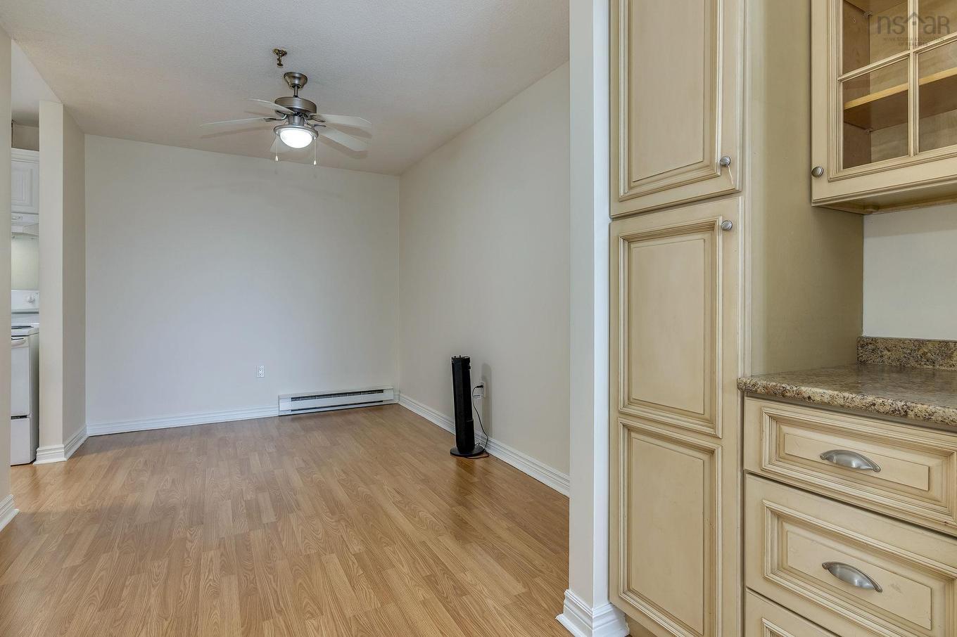 #417 15 Langbrae Drive, Clayton Park, NS - Indoor Photo Showing Other Room