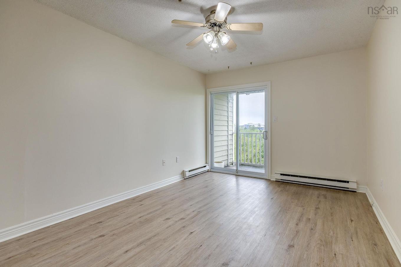 #417 15 Langbrae Drive, Clayton Park, NS - Indoor Photo Showing Other Room