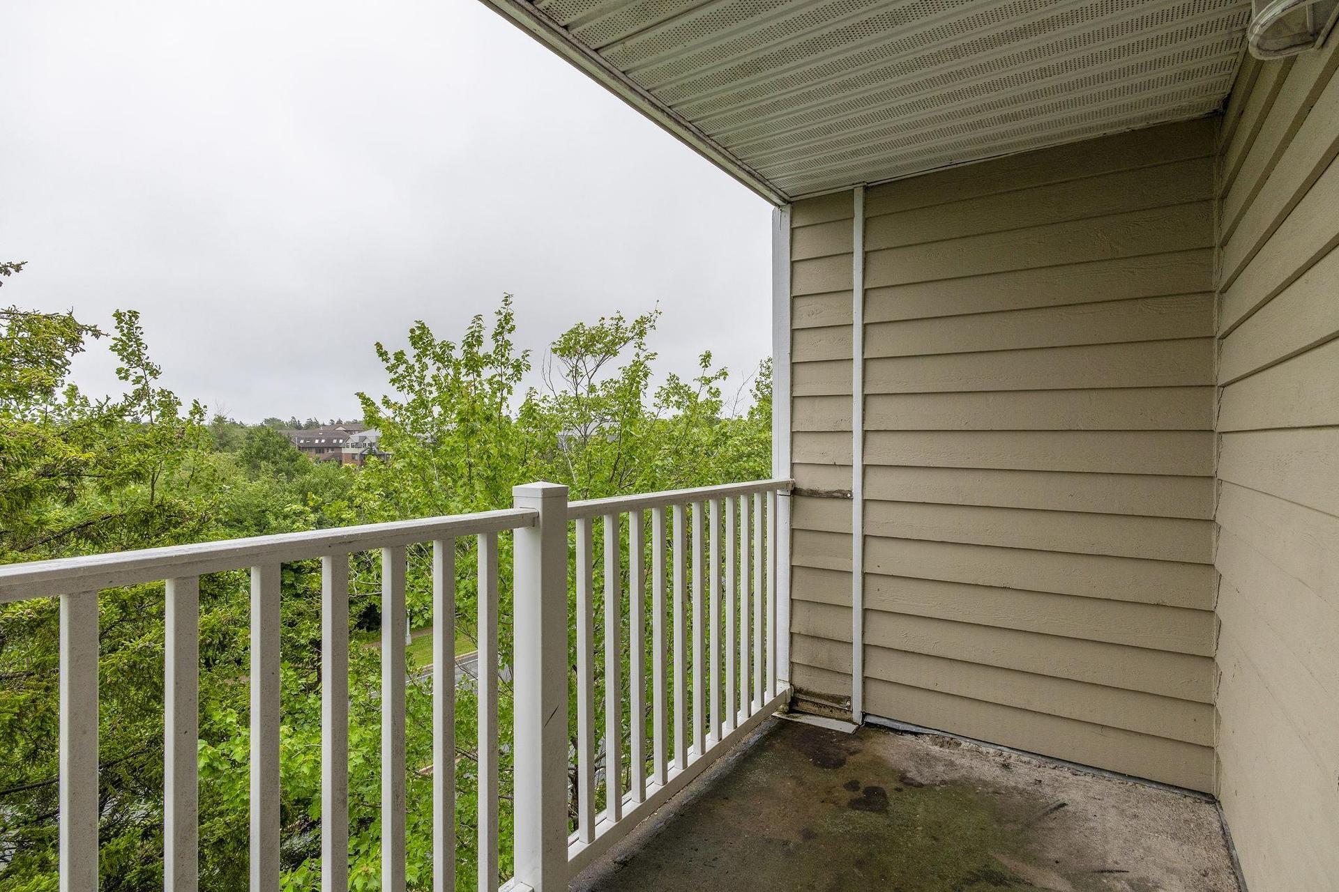 #417 15 Langbrae Drive, Clayton Park, NS - Outdoor With Balcony With Exterior