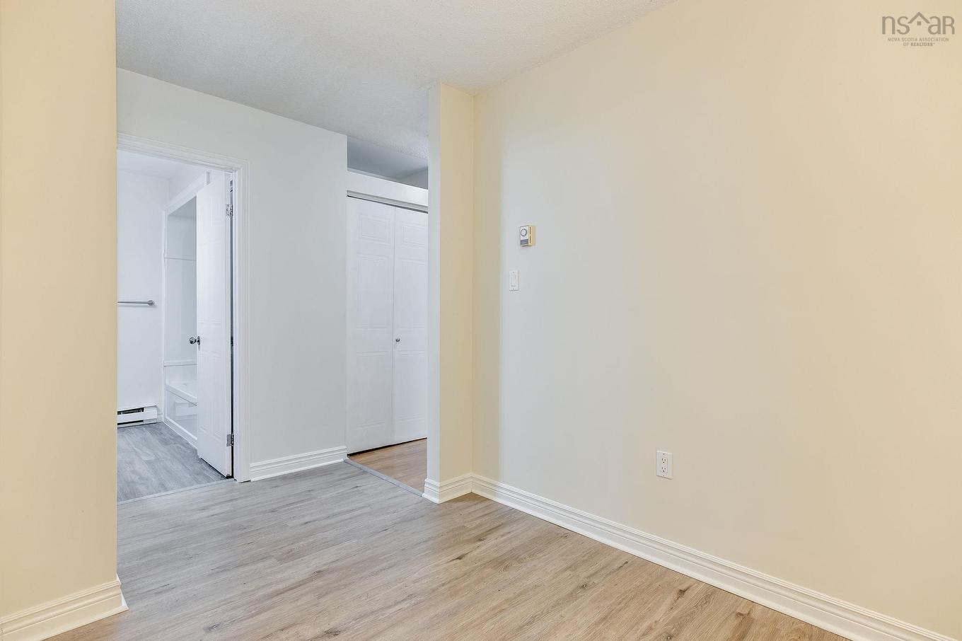 #417 15 Langbrae Drive, Clayton Park, NS - Indoor Photo Showing Other Room