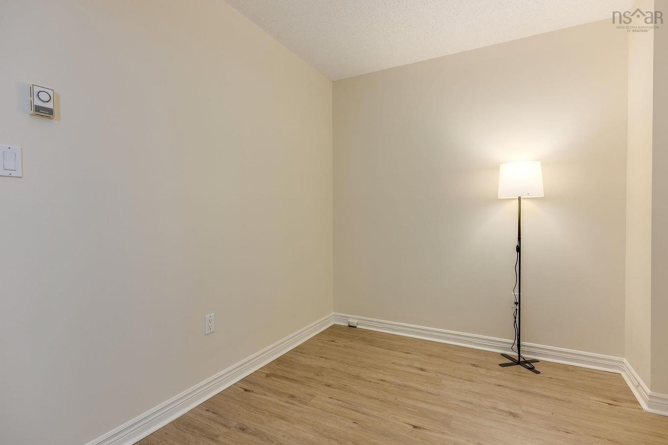 #417 15 Langbrae Drive, Clayton Park, NS - Indoor Photo Showing Other Room