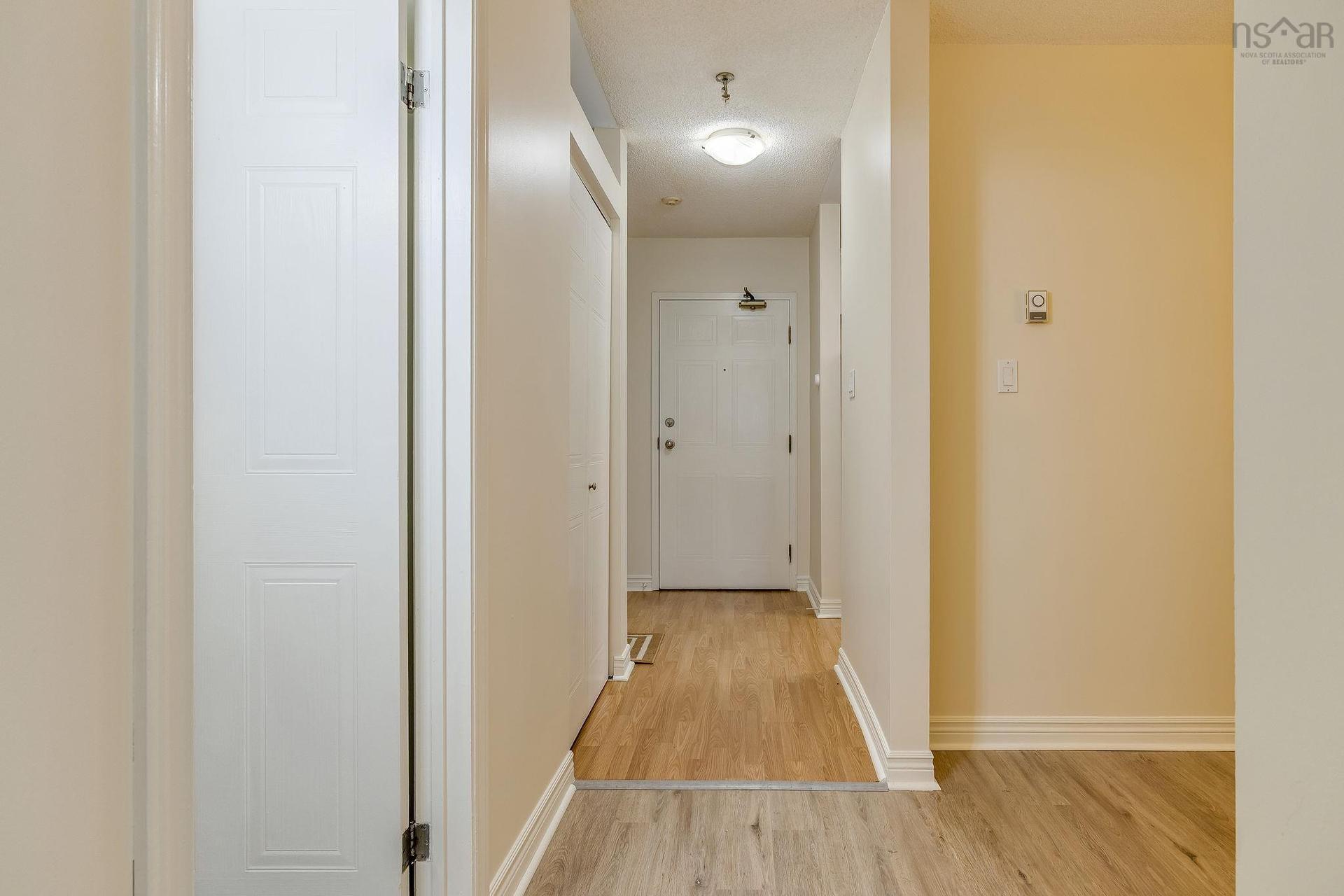 #417 15 Langbrae Drive, Clayton Park, NS - Indoor Photo Showing Other Room