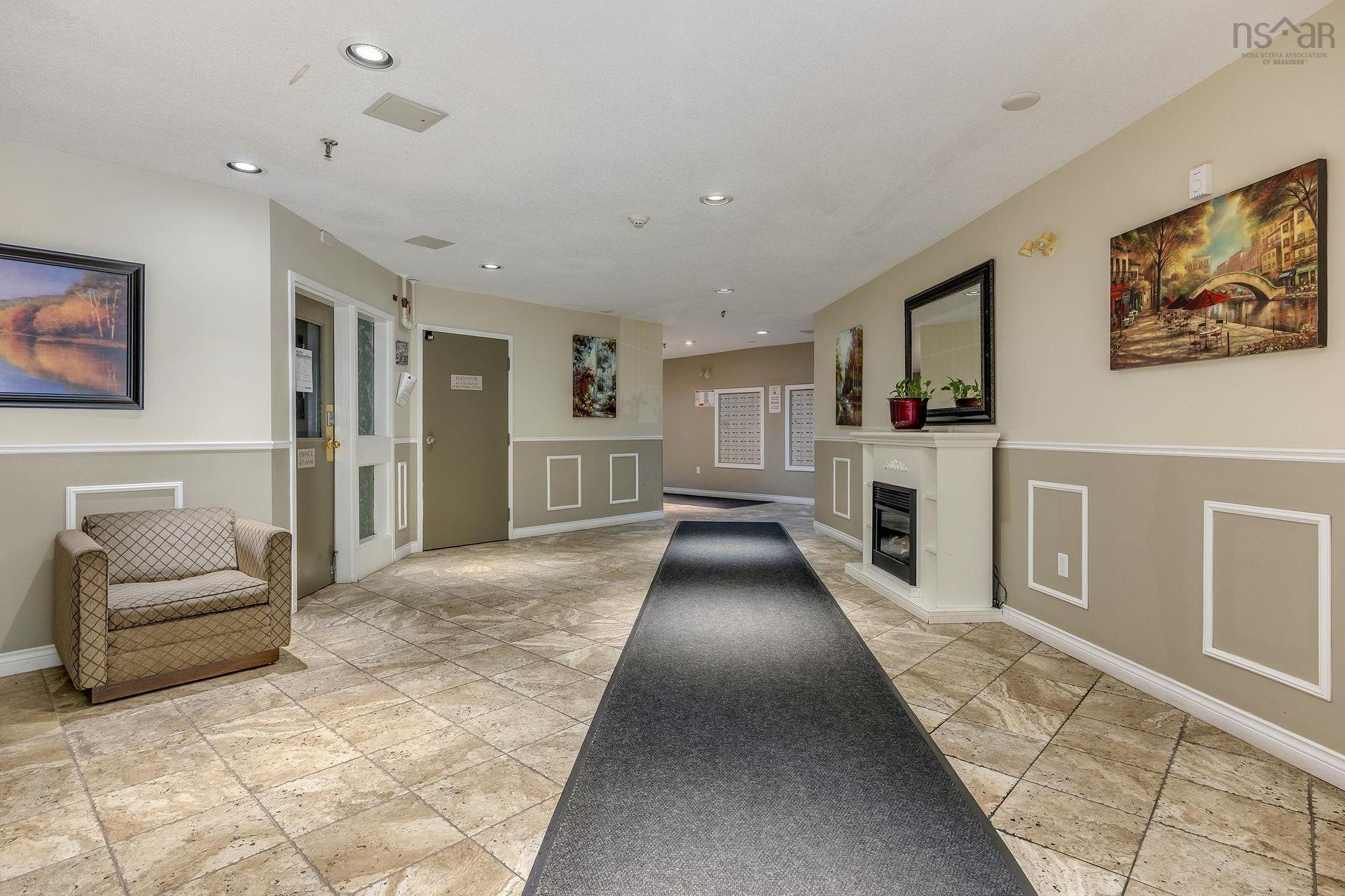 #417 15 Langbrae Drive, Clayton Park, NS - Indoor Photo Showing Other Room