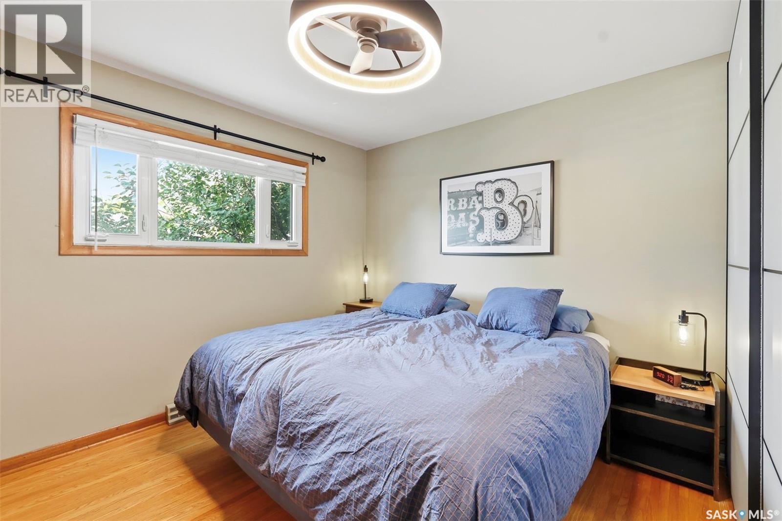 2002 Park Avenue, Saskatoon, SK - Indoor Photo Showing Bedroom