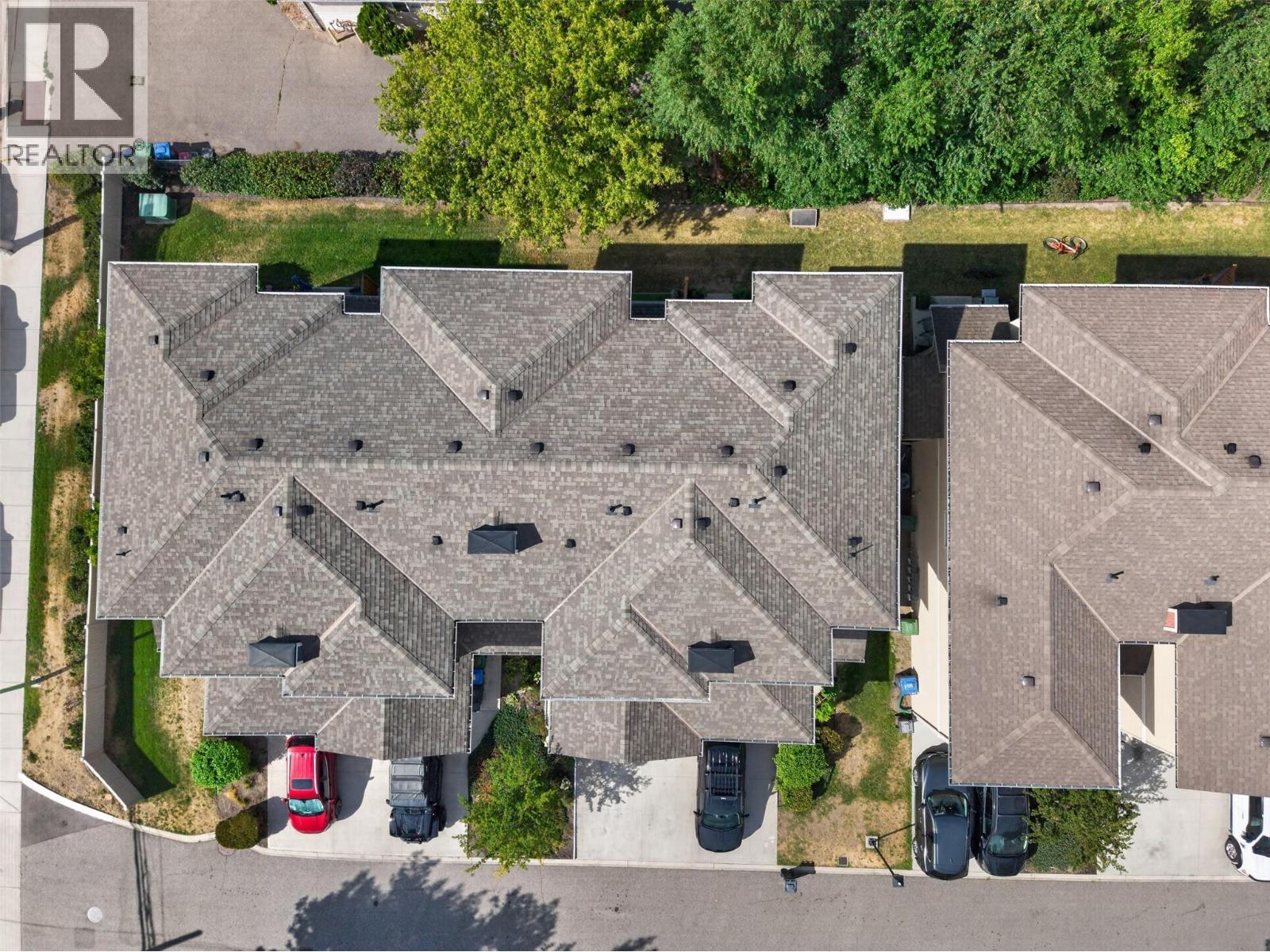 335 Gerstmar Road Unit# 3, Kelowna, BC - Outdoor