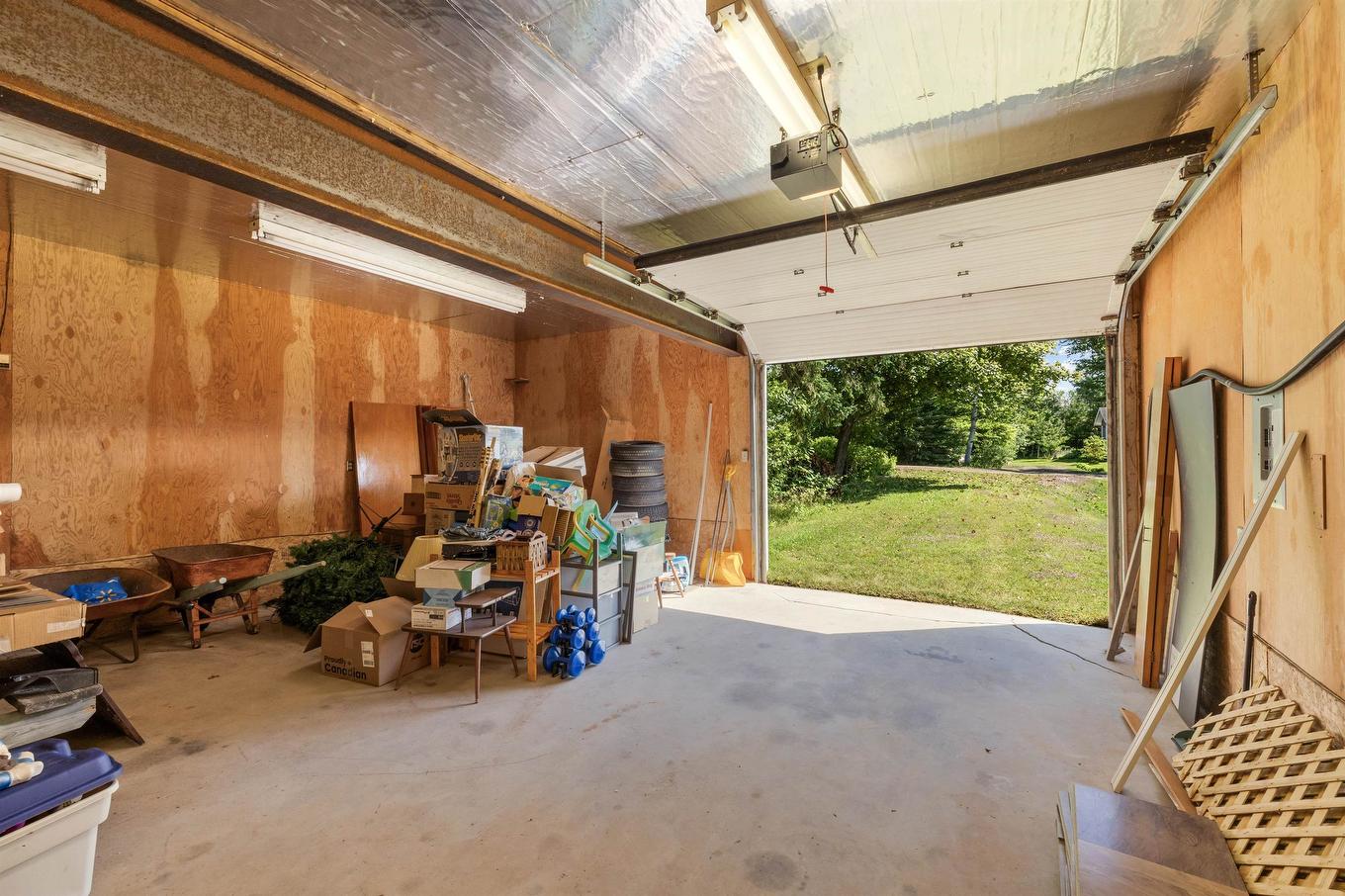 59 Vail Court, Stanhope, PE - Indoor Photo Showing Garage