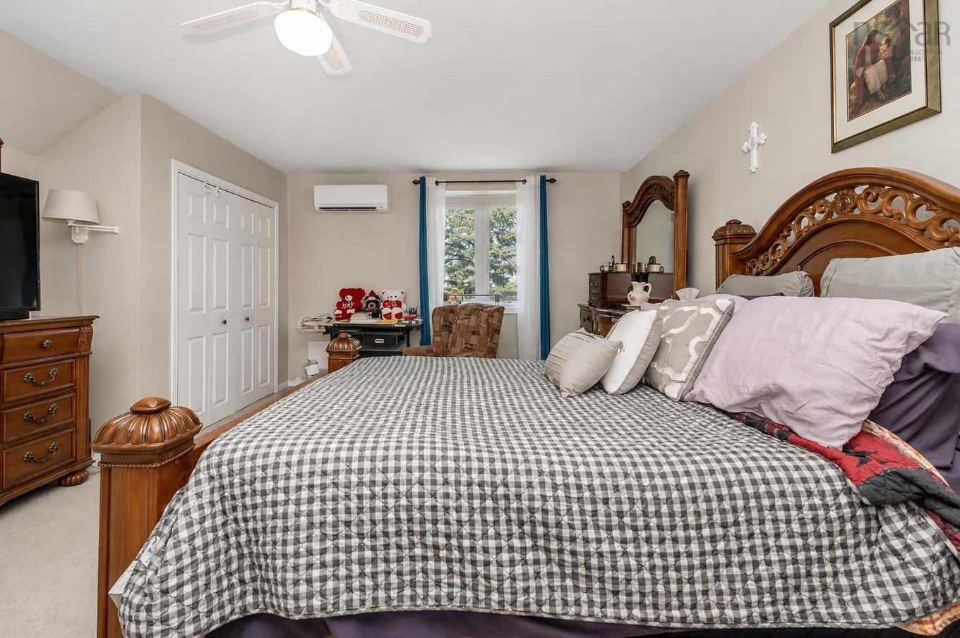 488 Purves Street, North Sydney, NS