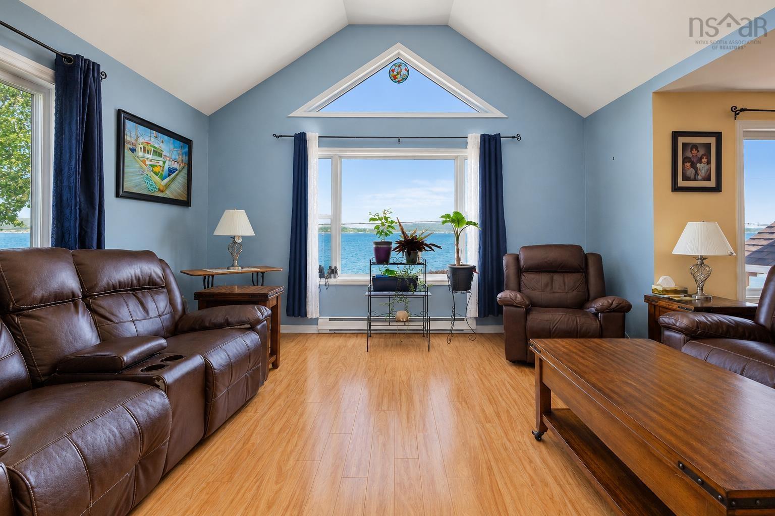 488 Purves Street, North Sydney, NS